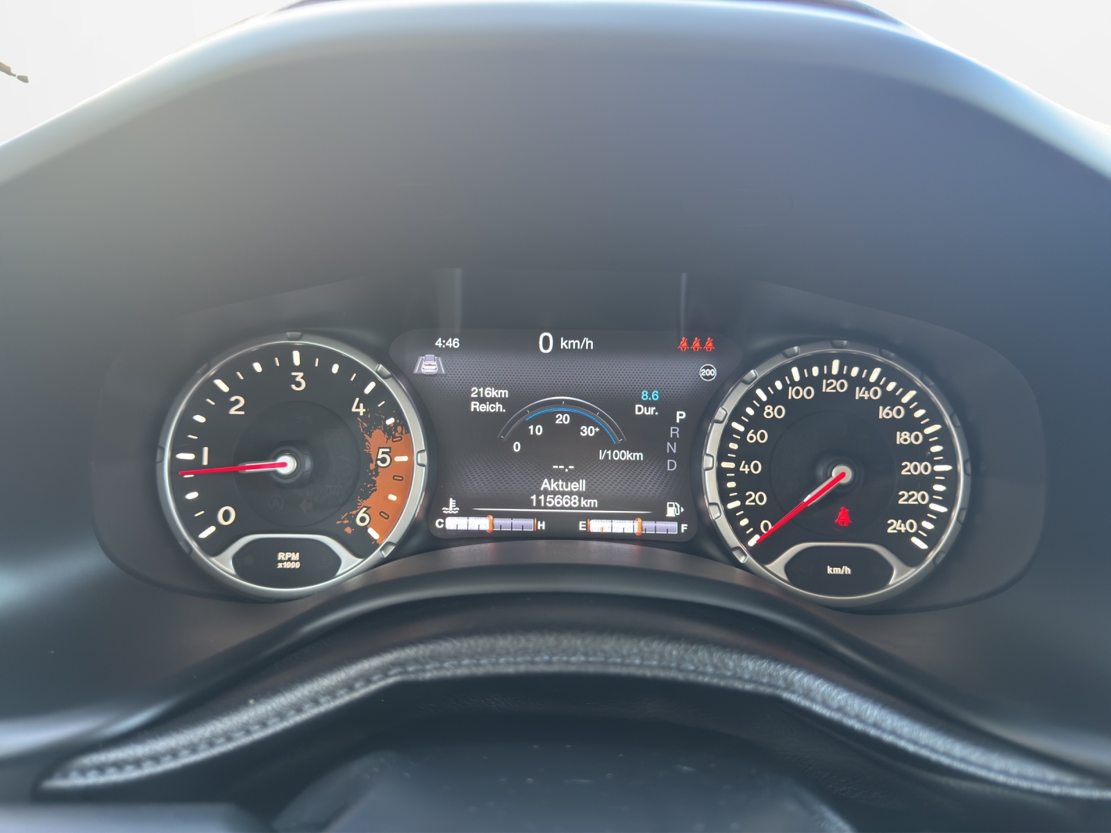 JEEP Renegade 2.0 CRD Trailhawk AWD + Low Range 9ATX-image-10