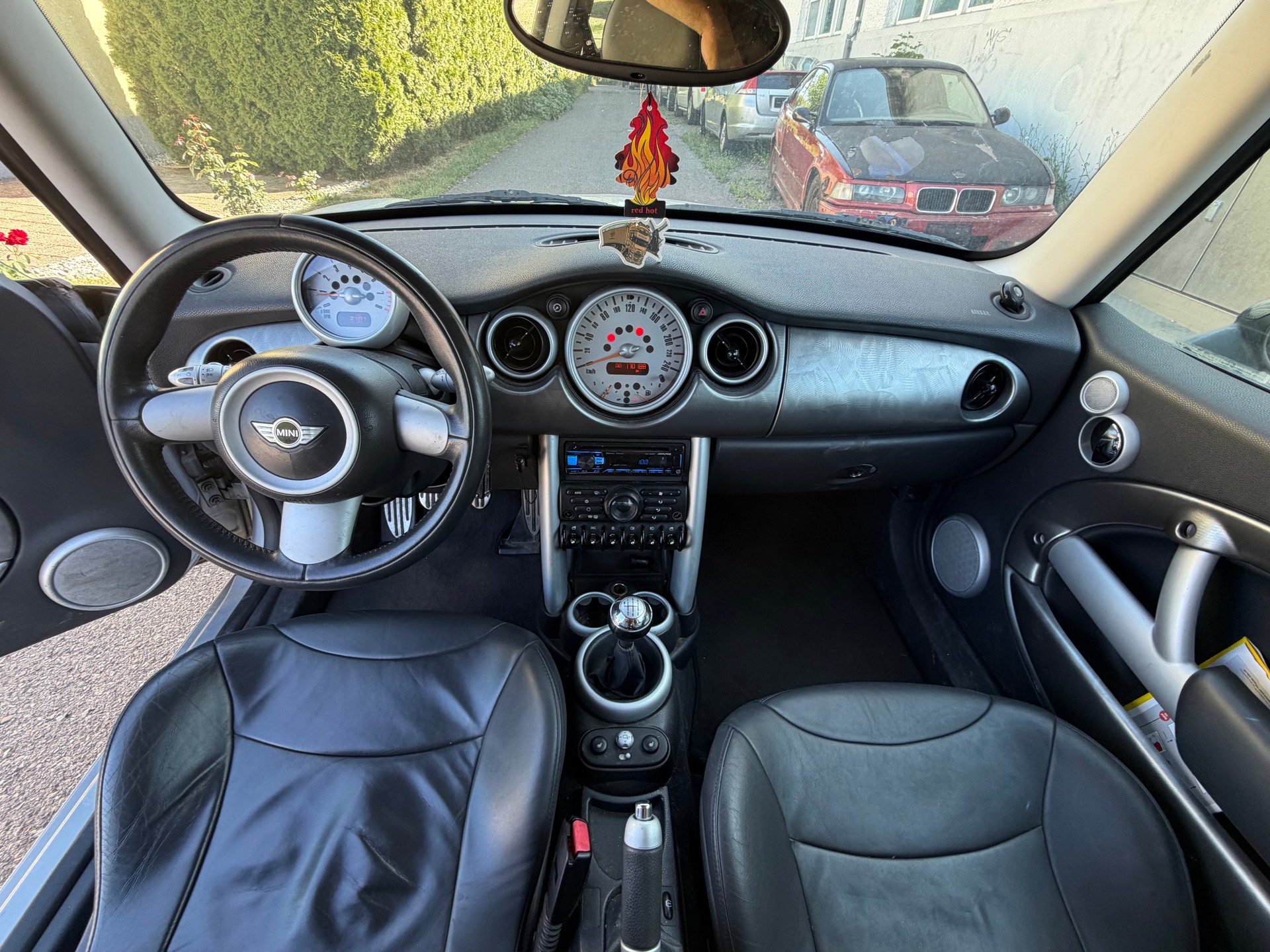 MINI Cooper S-image-11