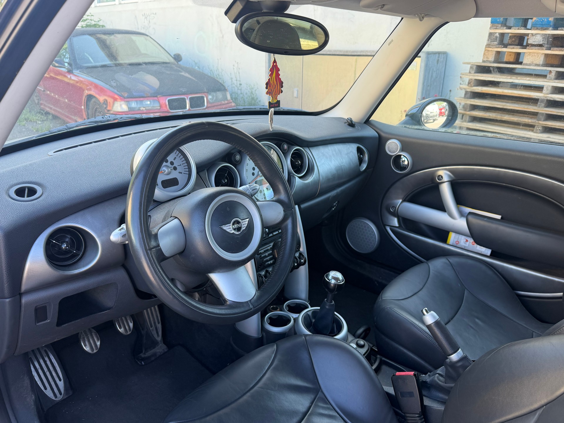 MINI Cooper S-image-8