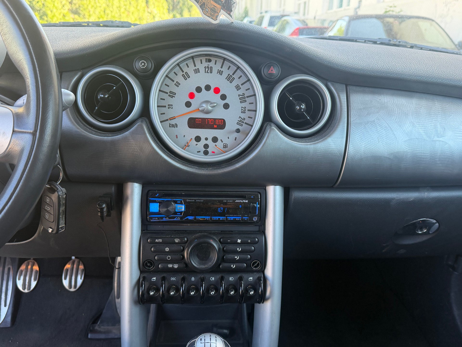 MINI Cooper S-image-12