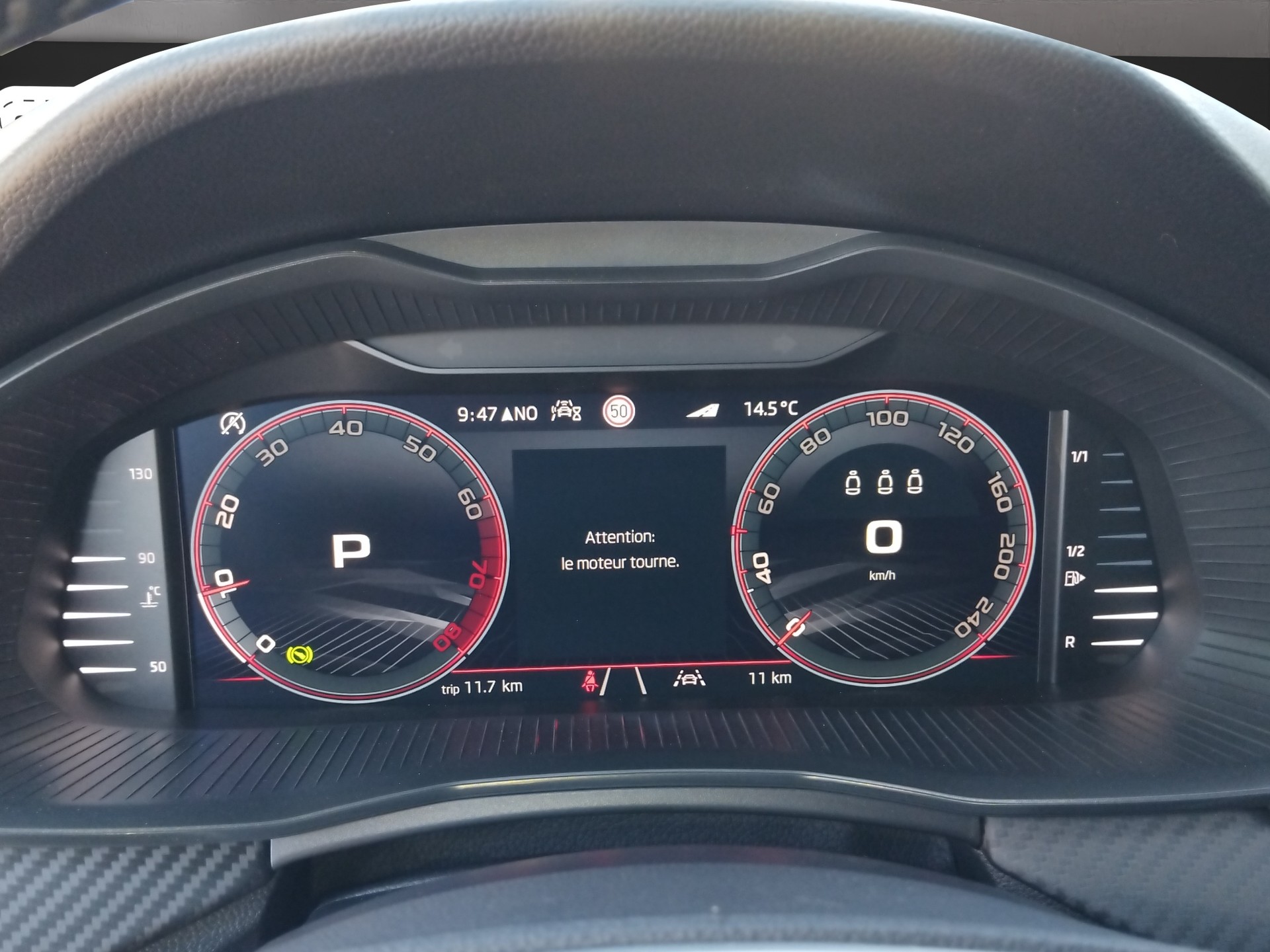 SKODA Kamiq 1.5 TSI Monte Carlo DSG-image-9