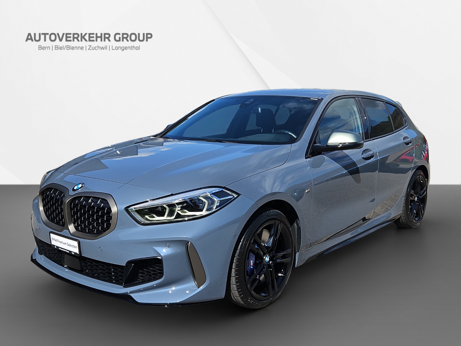 BMW M135i xDrive-image-0