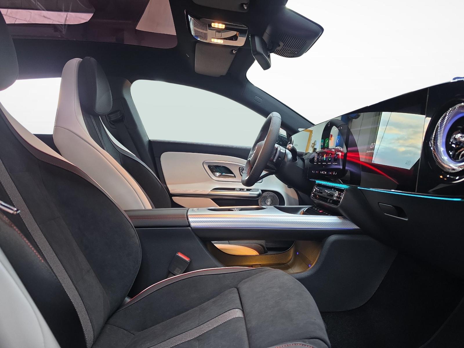 MERCEDES-BENZ CLA 350 4MATIC Shooting Brake EQ-image-9