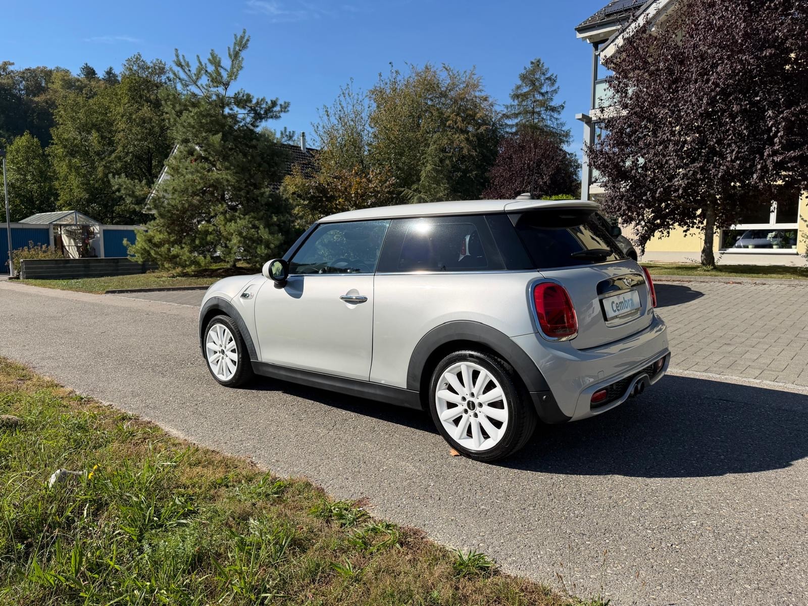 MINI Cooper S Steptronic-image-1