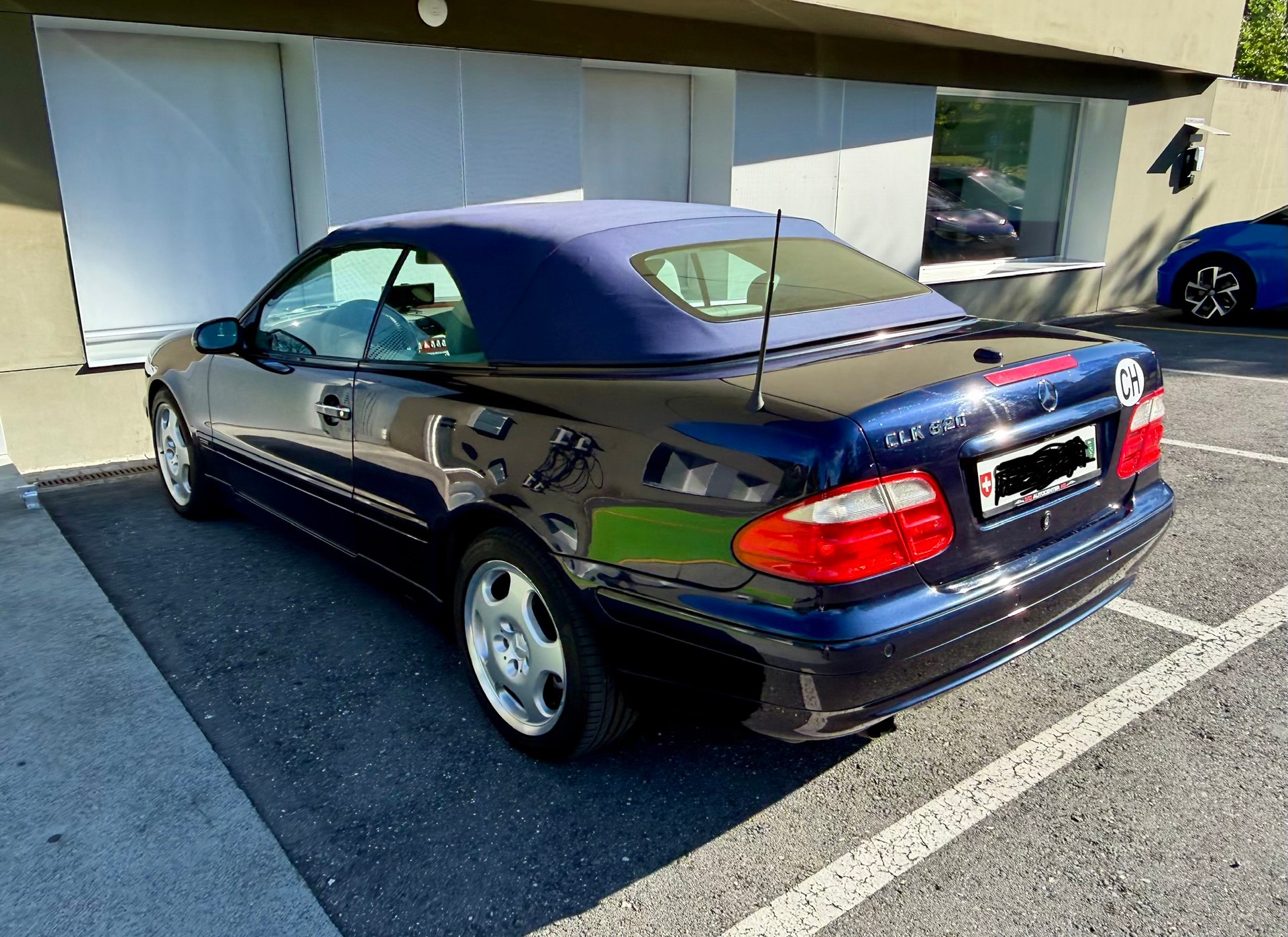 MERCEDES-BENZ CLK 320 V6 Elegance-image-7
