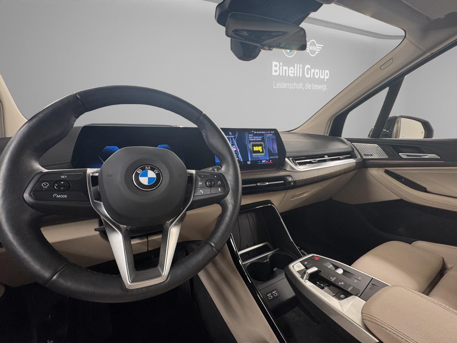 BMW Active Tourer 223i xDrive-image-17