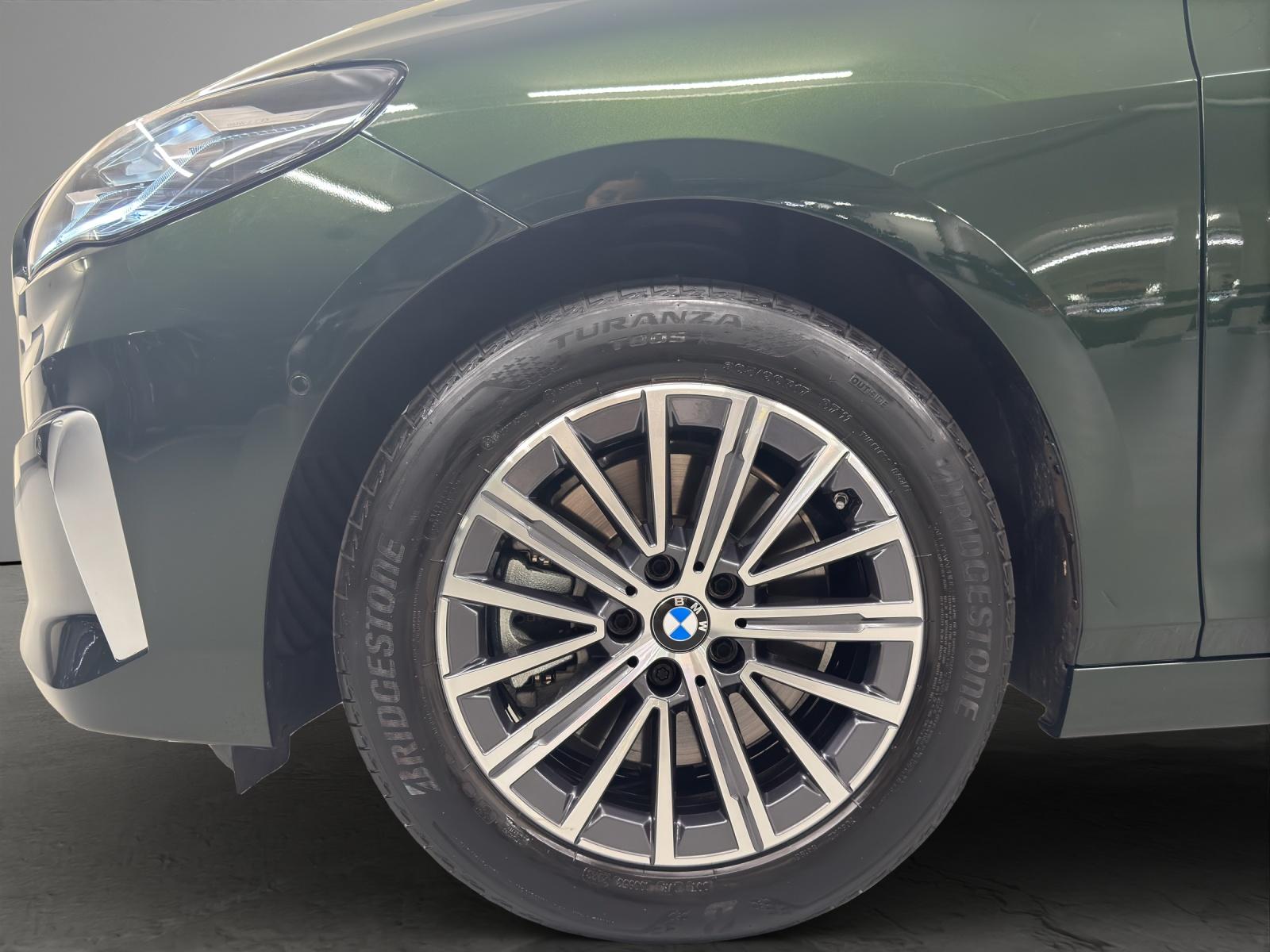 BMW Active Tourer 223i xDrive-image-8