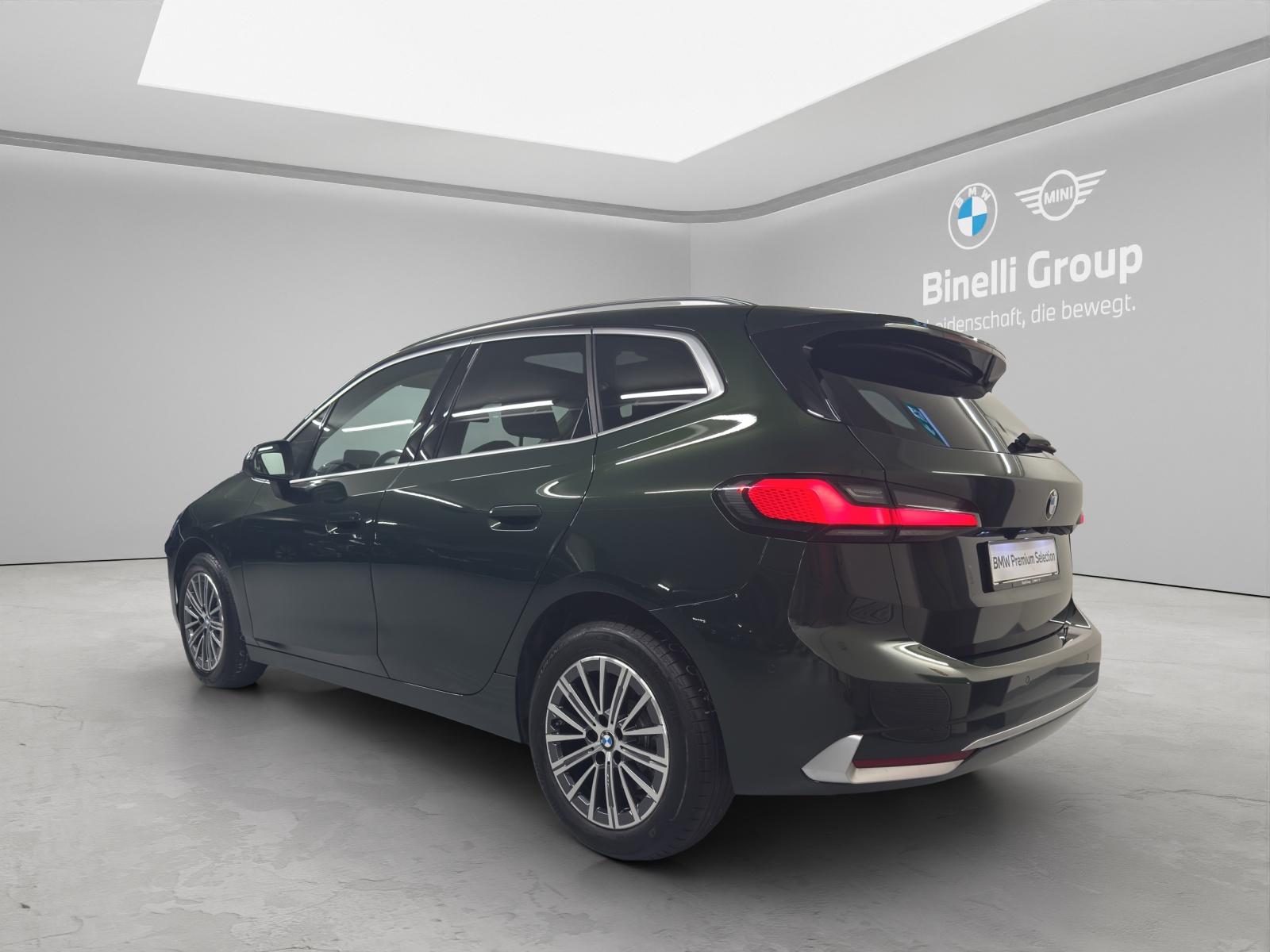 BMW Active Tourer 223i xDrive-image-2