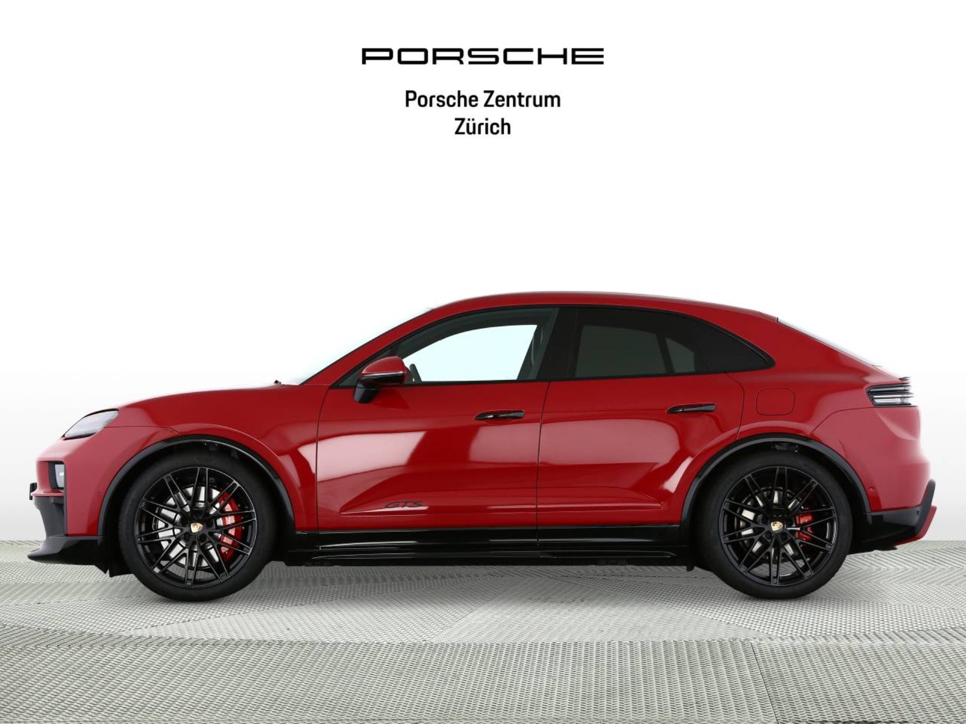PORSCHE Macan GTS-image-1