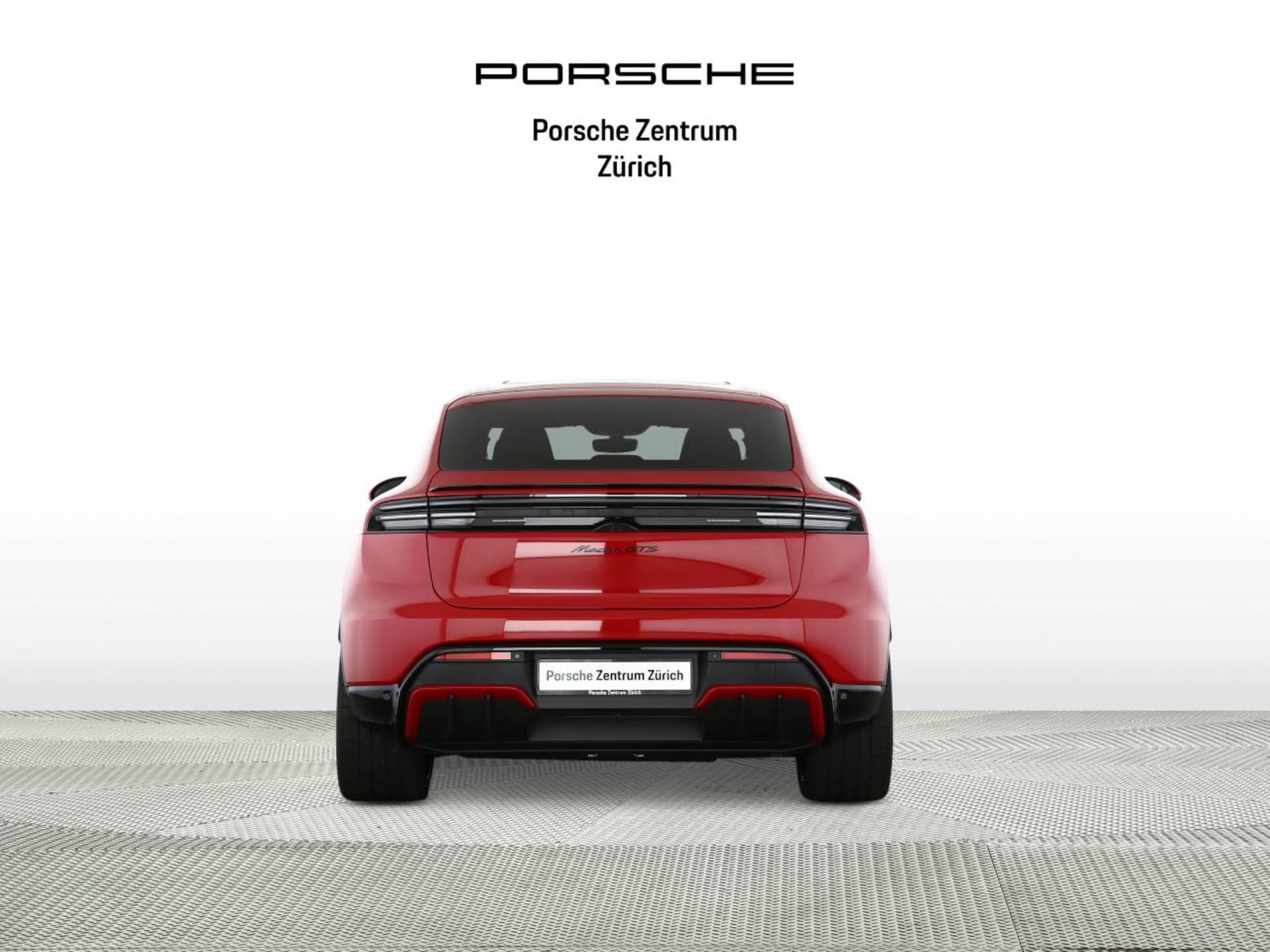 PORSCHE Macan GTS-image-6