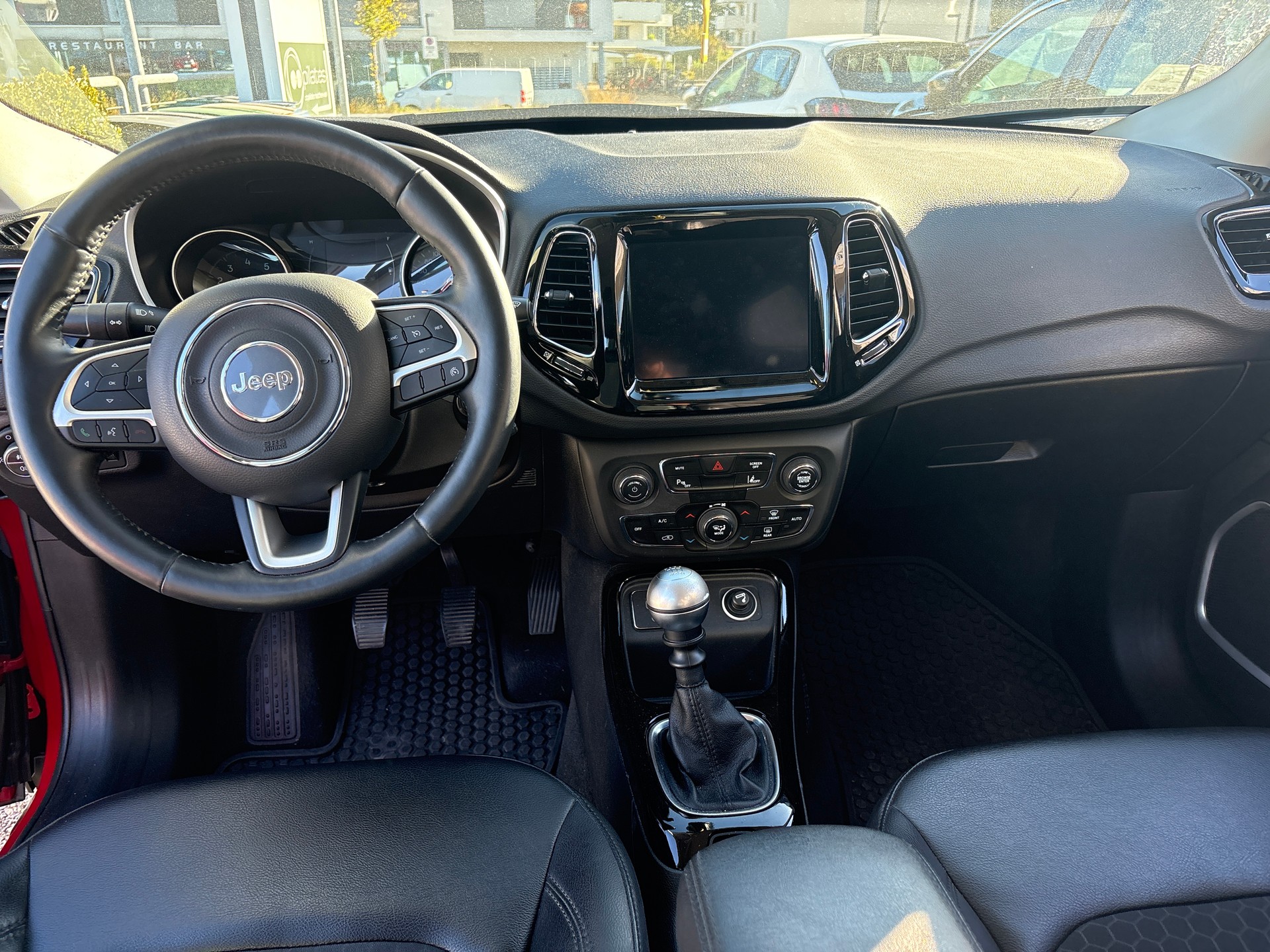 JEEP Compass 1.4 Turbo Night Eagle-image-7