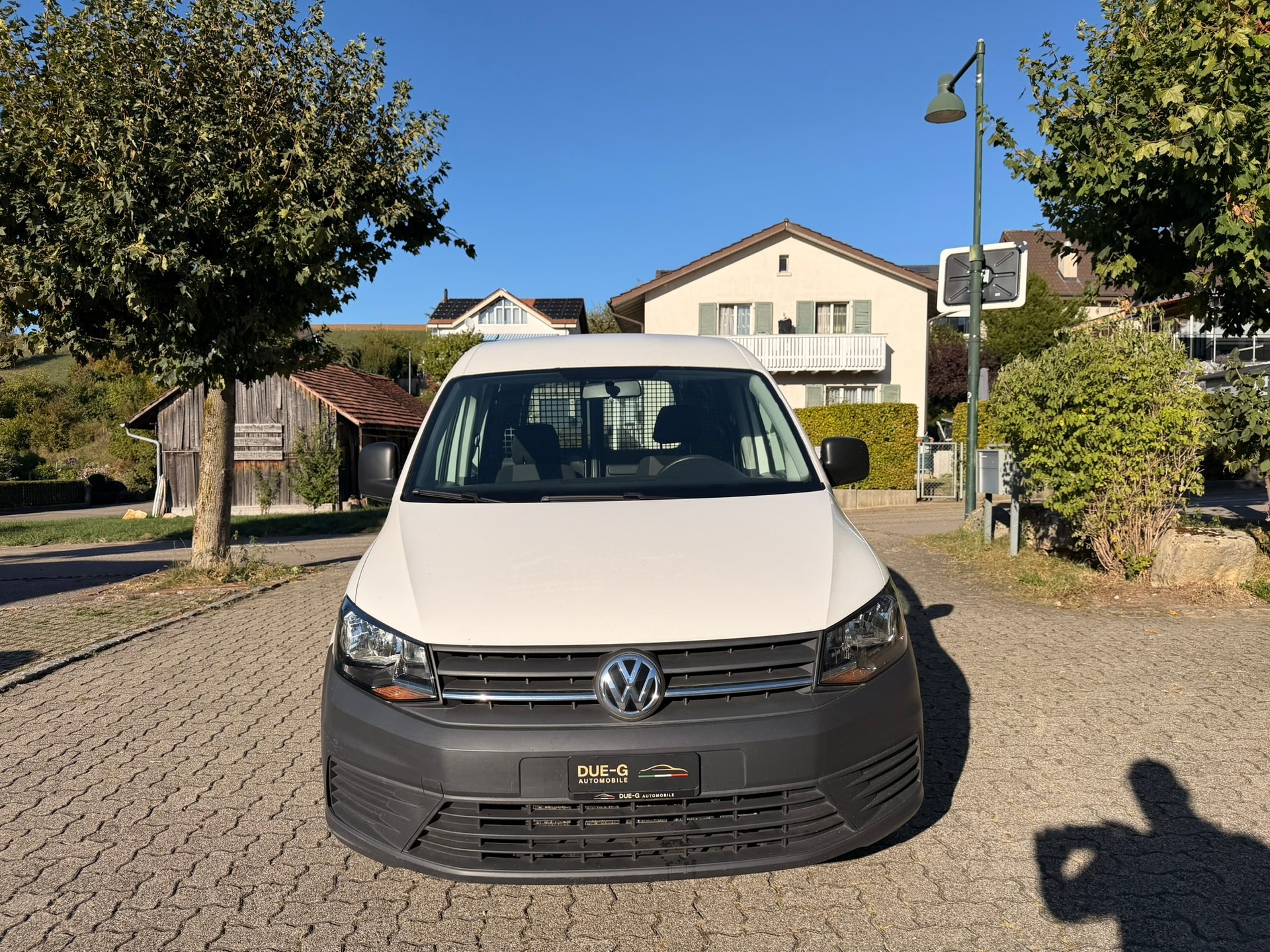 VW Caddy 1.2 TSI Entry BlueMotion Technology-image-7