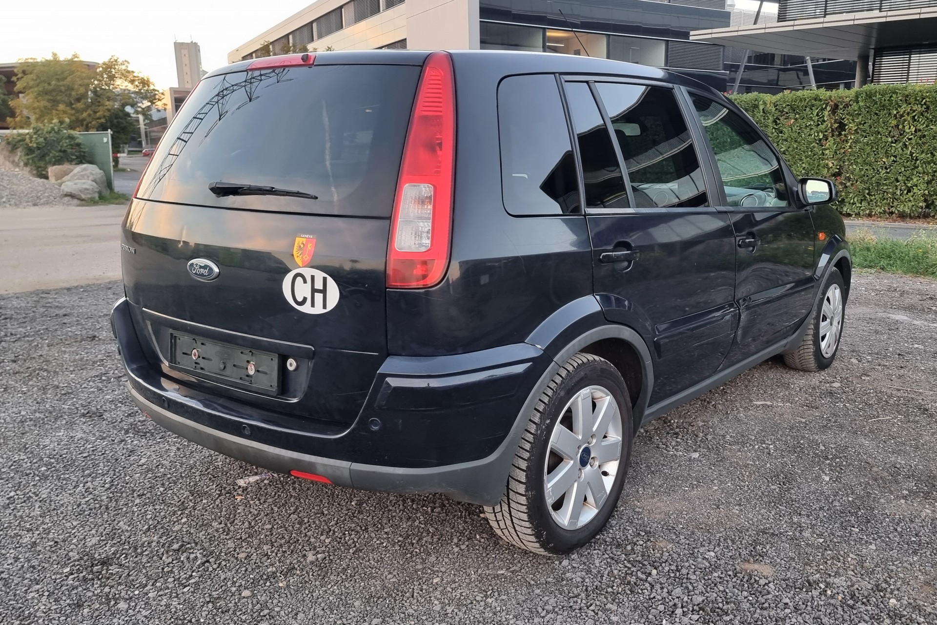 FORD Fusion 1.6 16V Plus-image-3