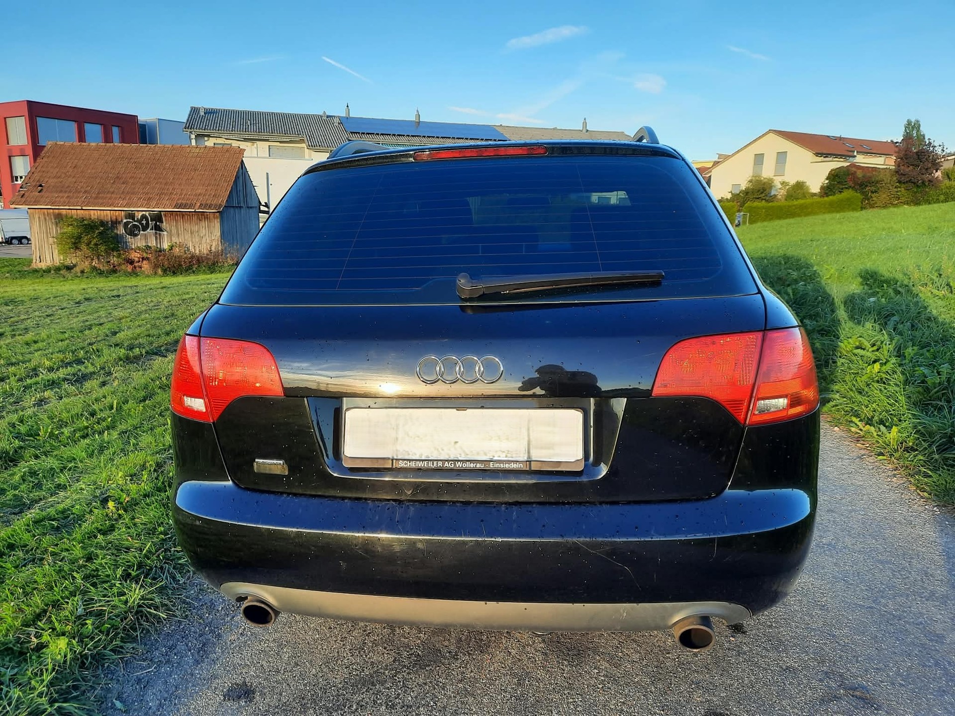 AUDI A4 Avant 1.8 Turbo quattro-image-5