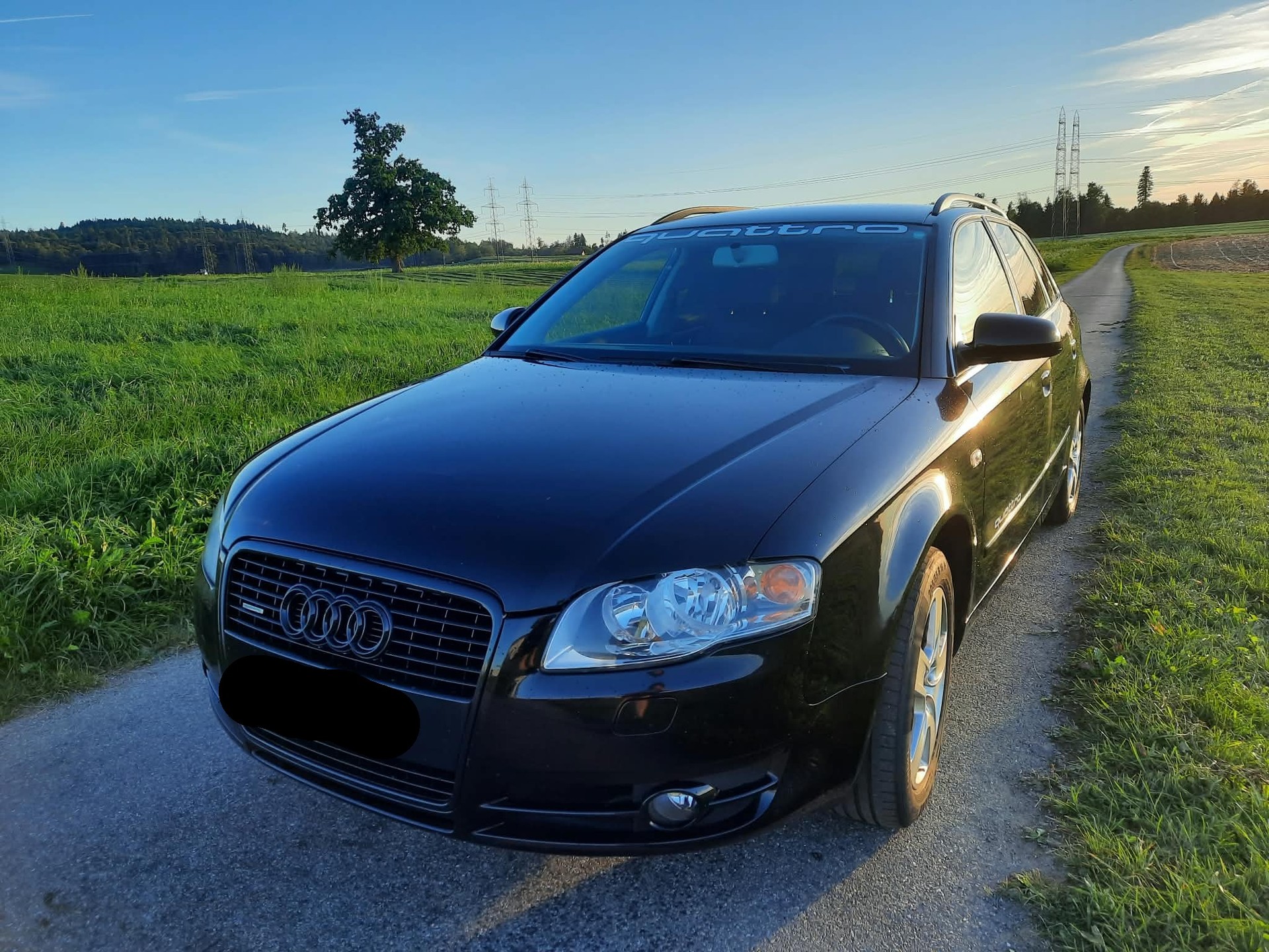 AUDI A4 Avant 1.8 Turbo quattro-image-1