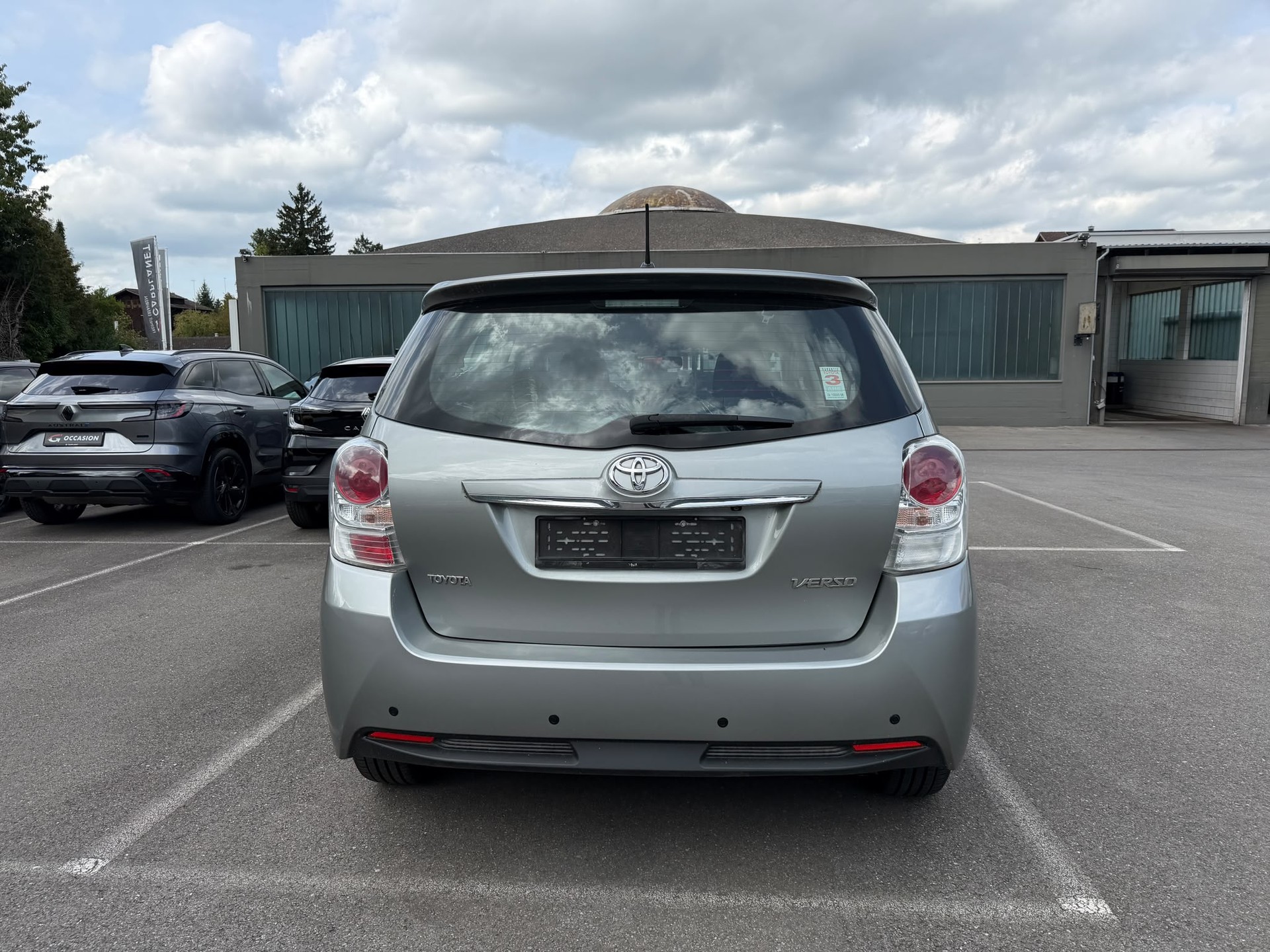 TOYOTA Verso 2.0 D-4D Trend 7P-image-3
