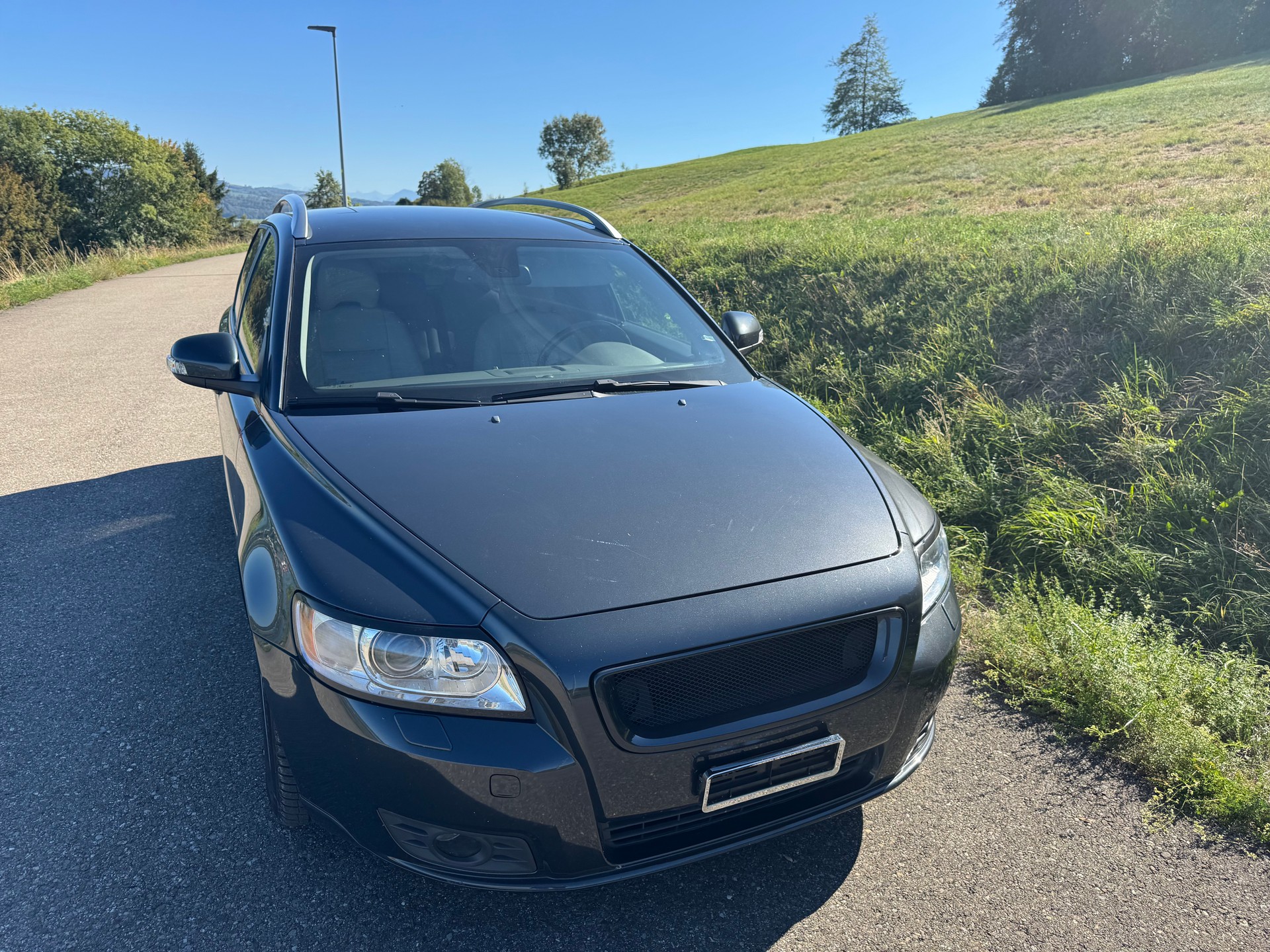 VOLVO 2.5 T5 Momentum AWD-image-0