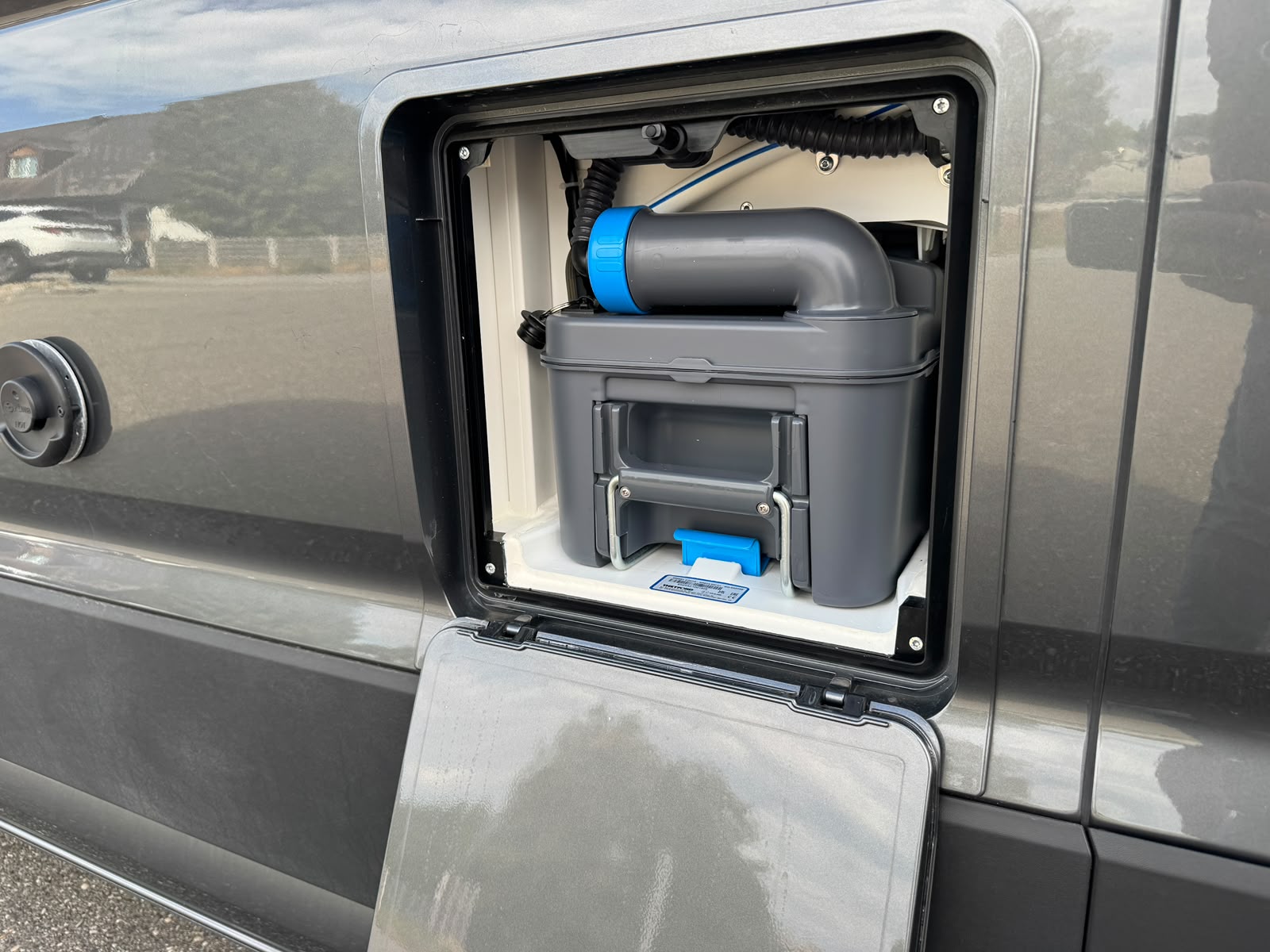 VW Grand California 600 2.0 BI-TDI 4 Motion / 4x4 mit Diffsperre-image-29