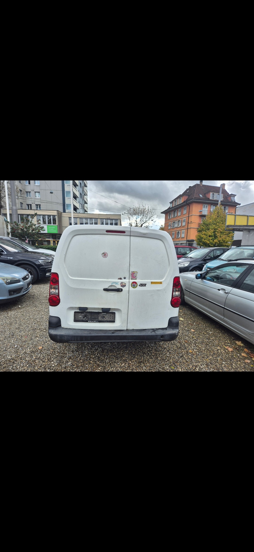 PEUGEOT Partner 1.6 HDI Urban Pack-image-3