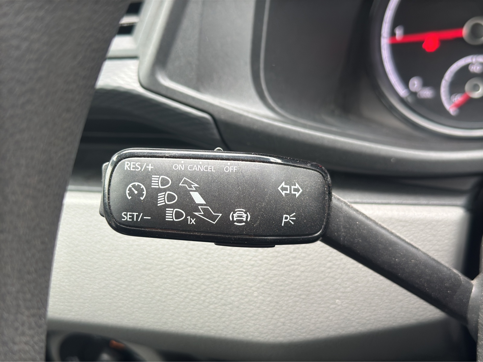 VW T6.1 2.0 TDI-image-15