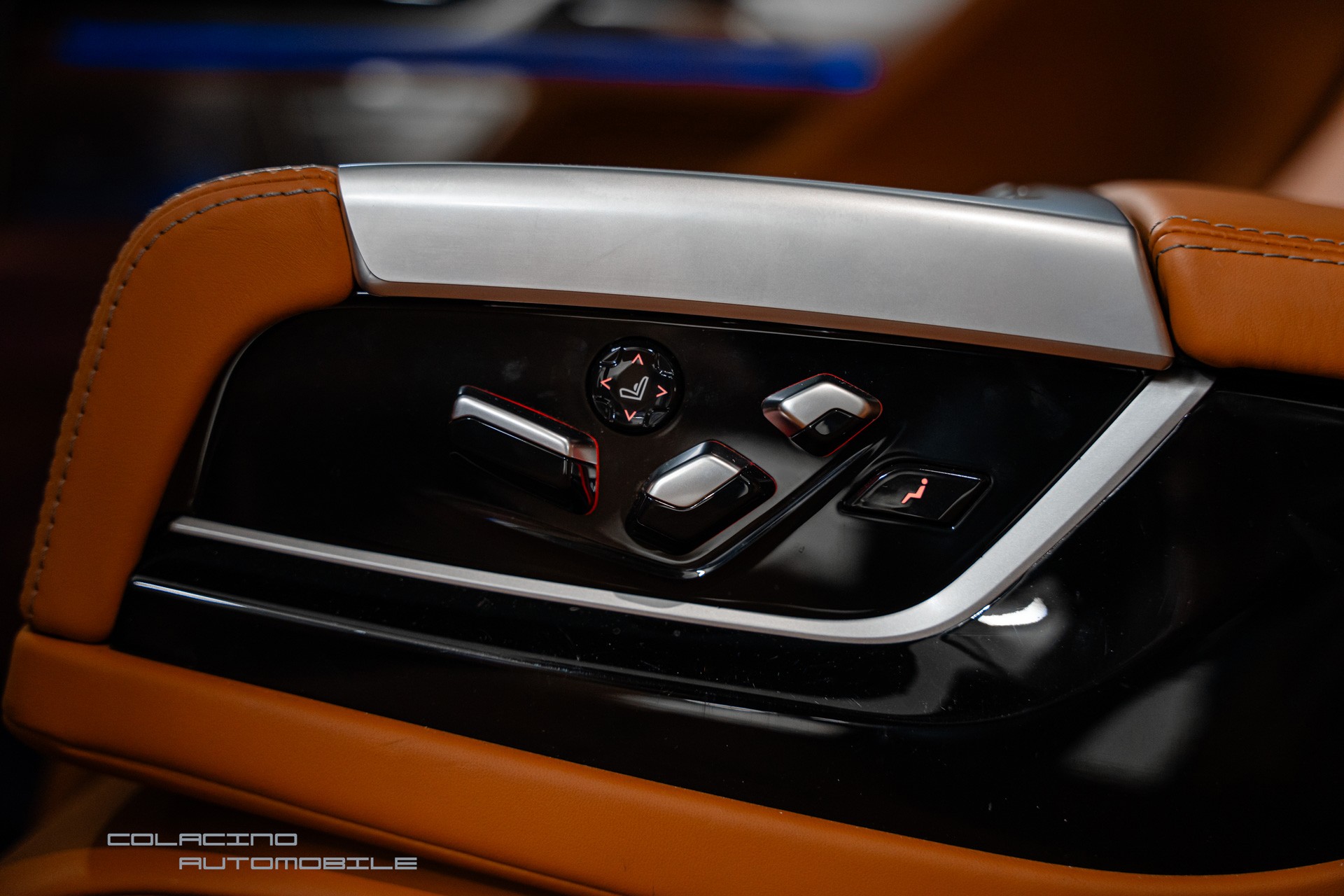 BMW-ALPINA B7 L BiTurbo 4.4 V8 xDrive Switch-Tronic-image-12