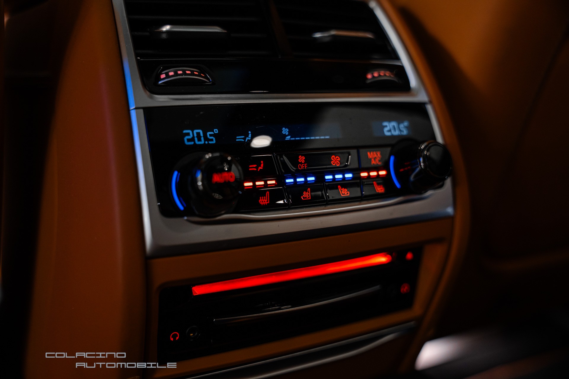 BMW-ALPINA B7 L BiTurbo 4.4 V8 xDrive Switch-Tronic-image-14