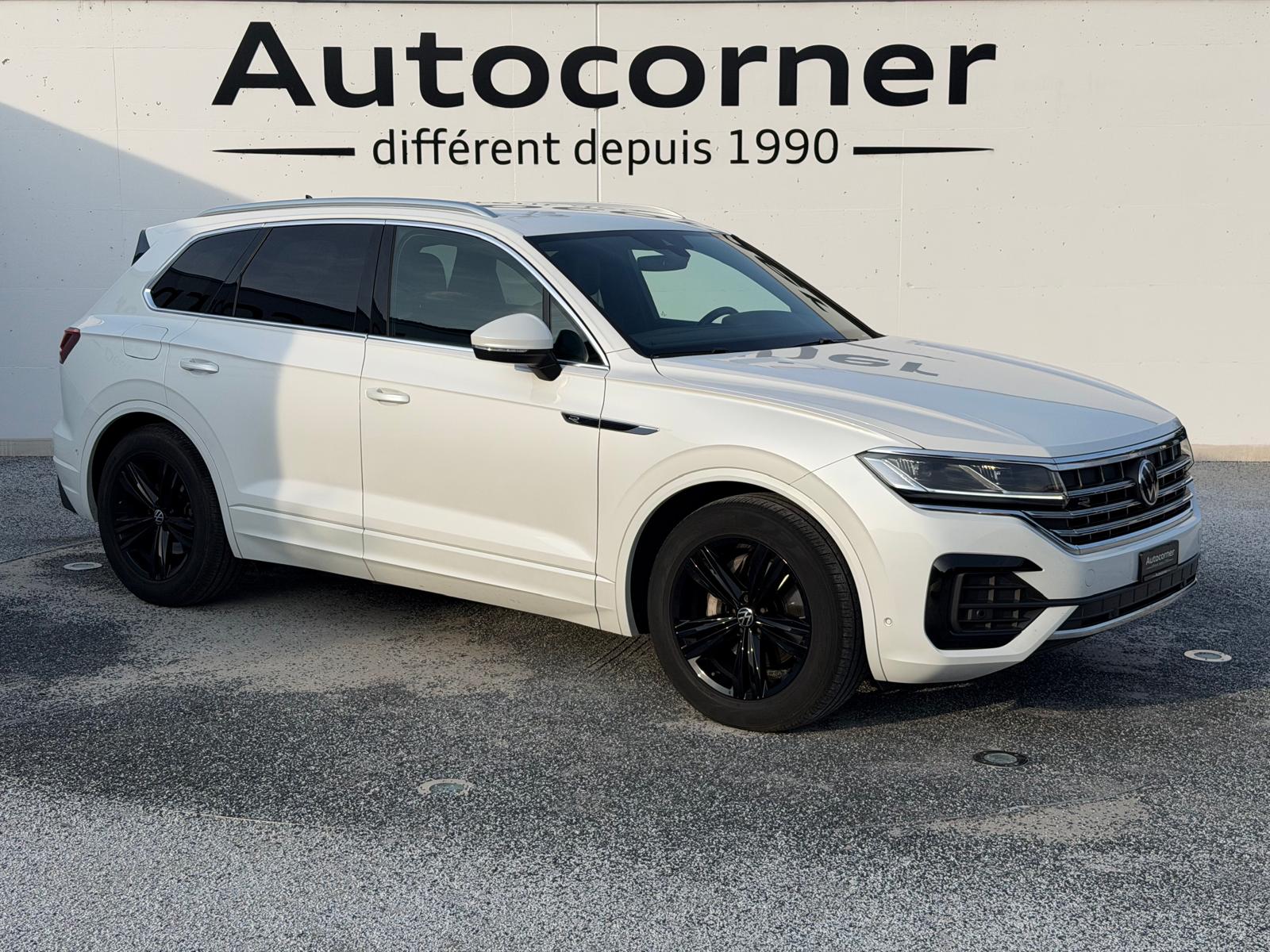 VW Touareg 3.0 TDI R Line Tiptronic-image-1