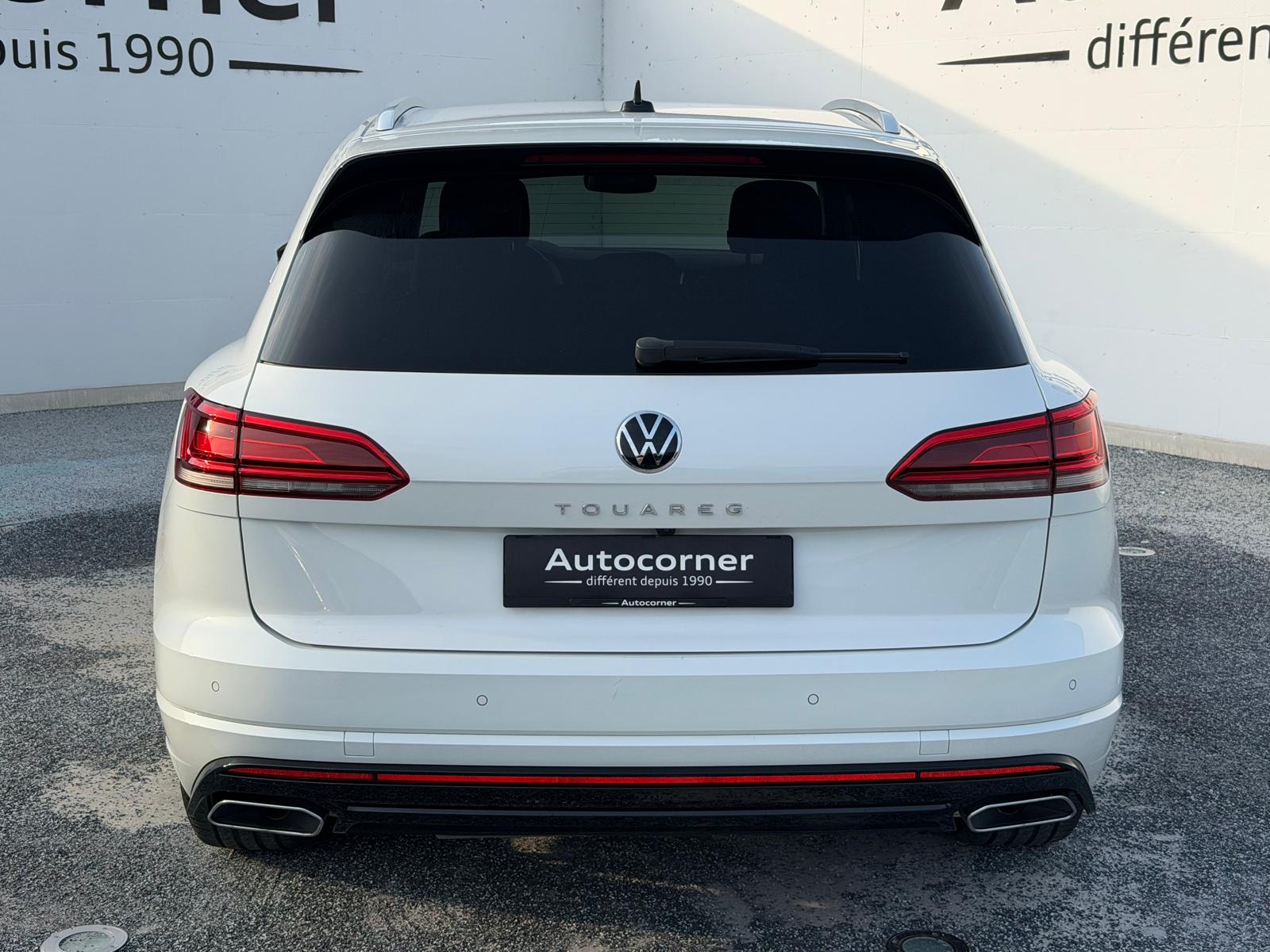 VW Touareg 3.0 TDI R Line Tiptronic-image-4