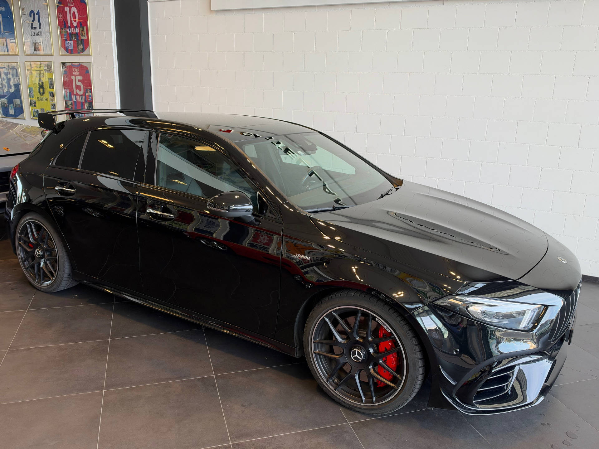 MERCEDES-BENZ A 45 S AMG 4matic+-image-1