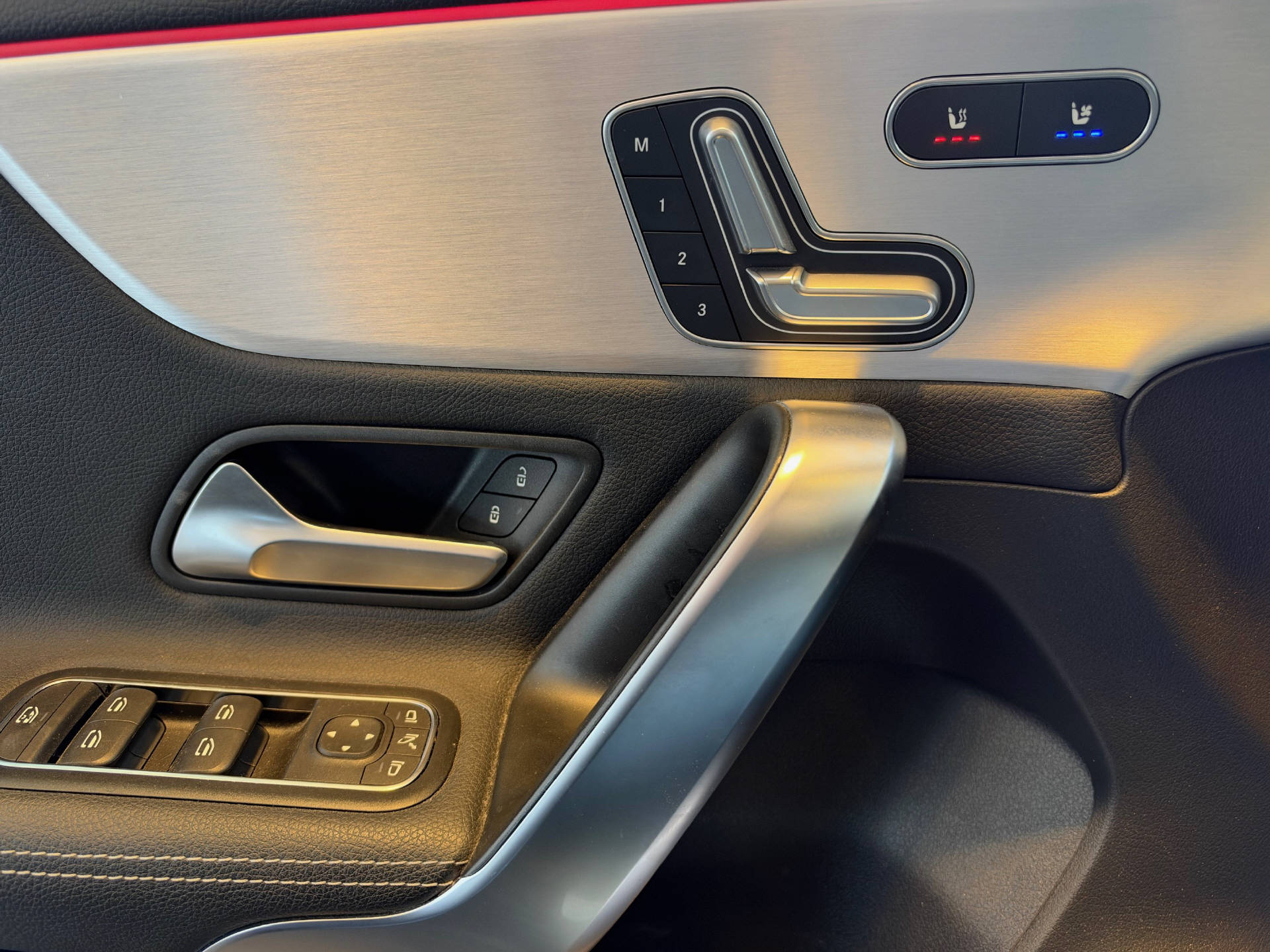 MERCEDES-BENZ A 45 S AMG 4matic+-image-15