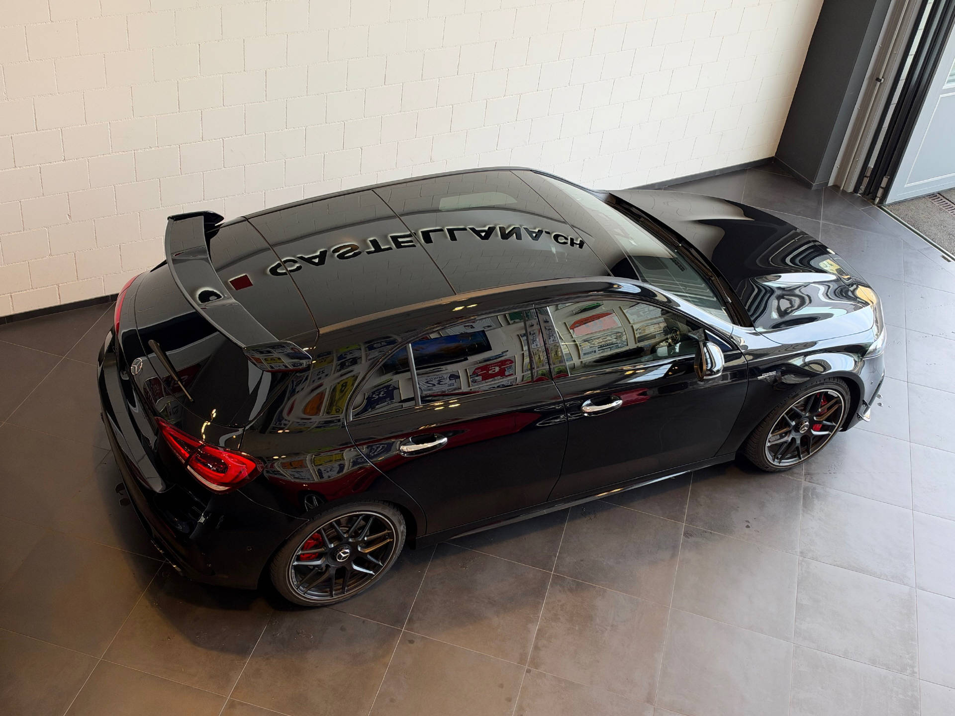 MERCEDES-BENZ A 45 S AMG 4matic+-image-4