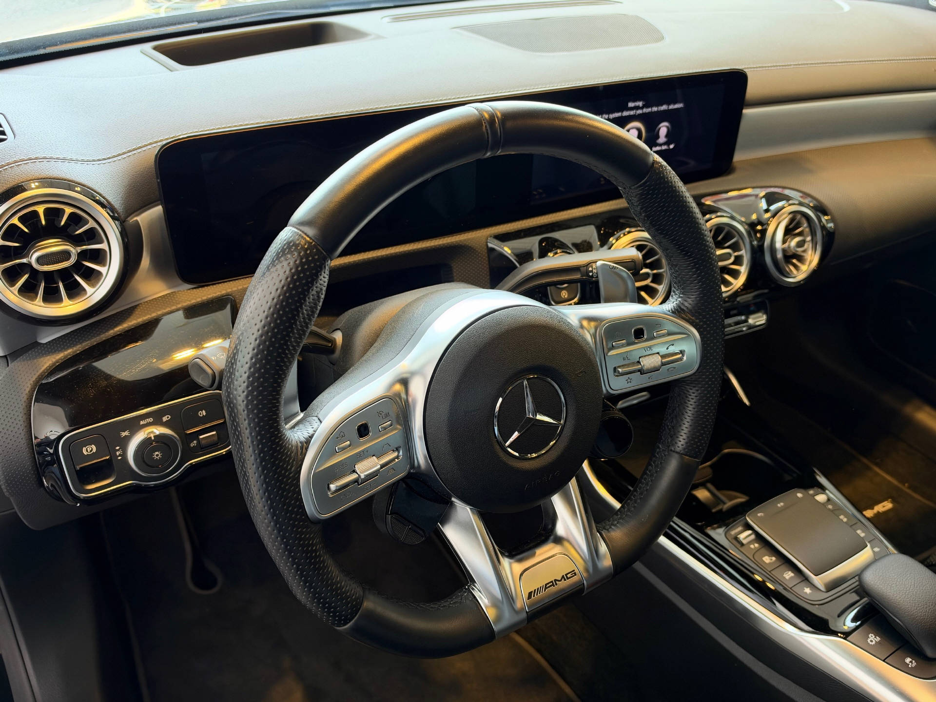 MERCEDES-BENZ A 45 S AMG 4matic+-image-10