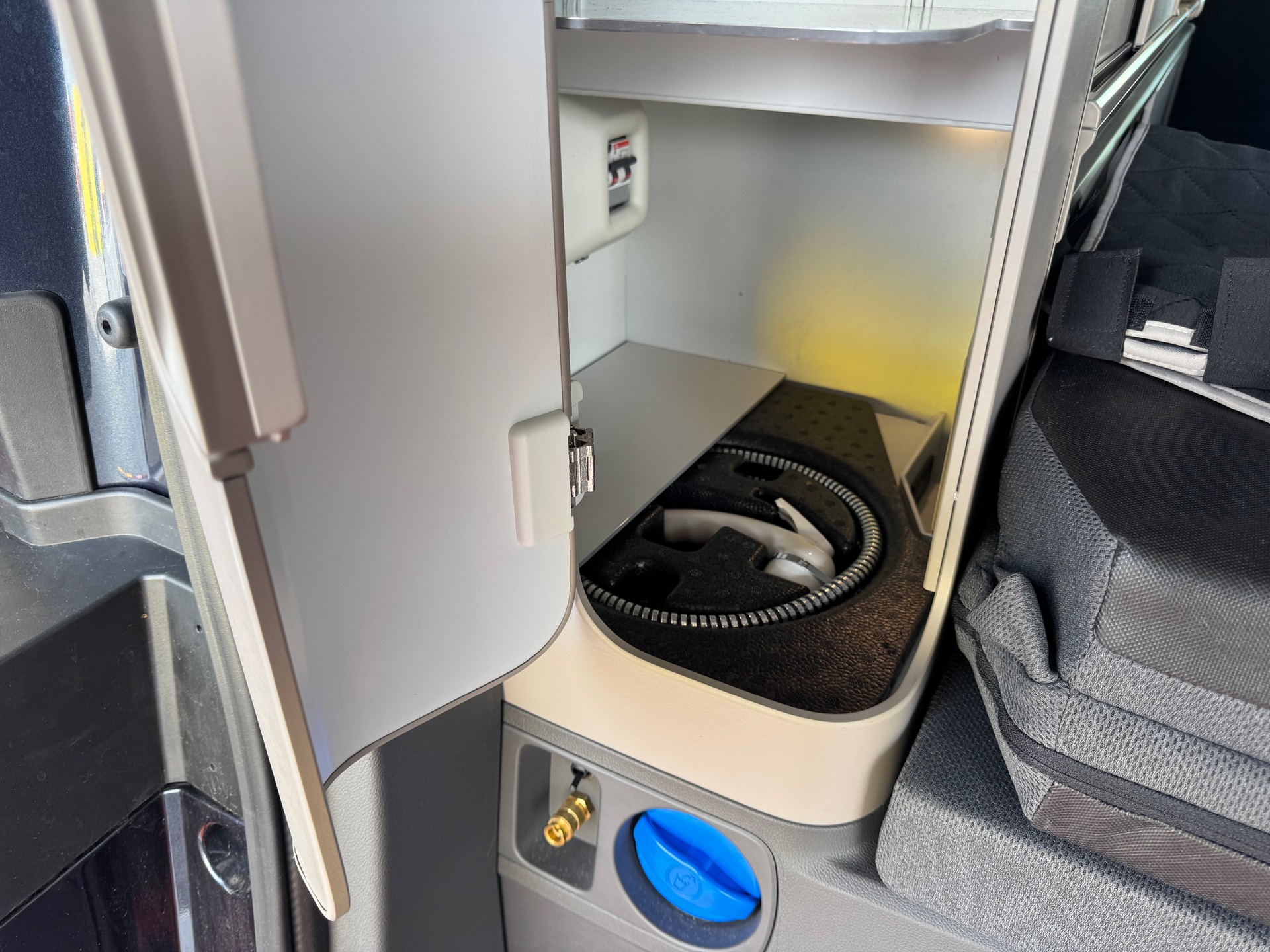 VW California eHybrid Ocean Liberty 4Motion-image-27