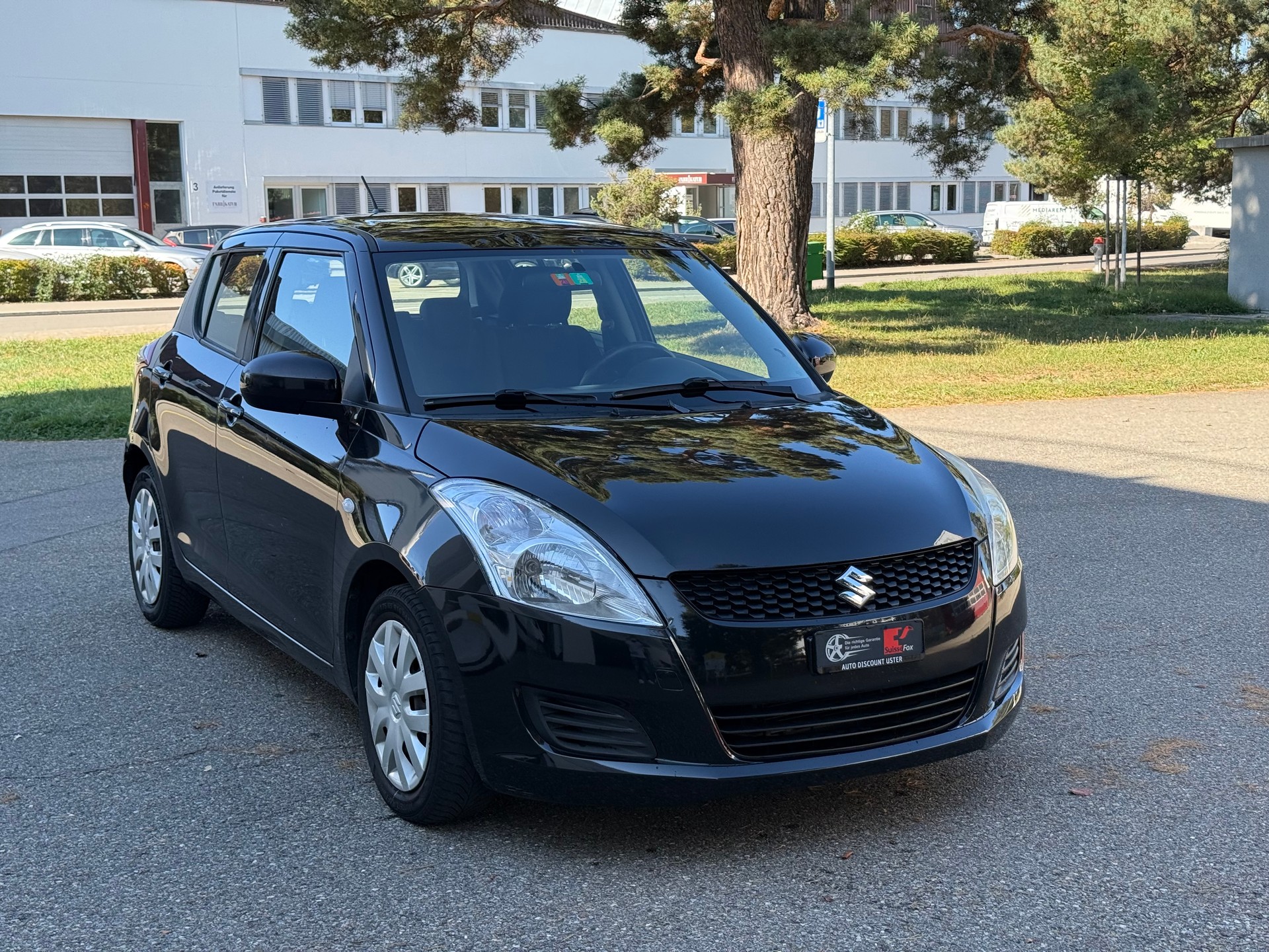 SUZUKI Swift 1.2i 16V GL-image-1