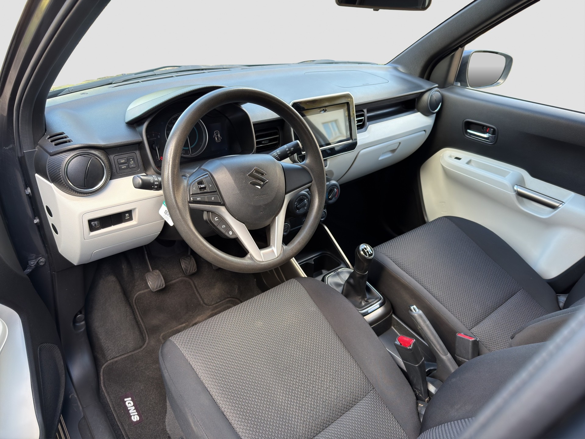 SUZUKI Ignis 1.2i Compact Top 4x4-image-11
