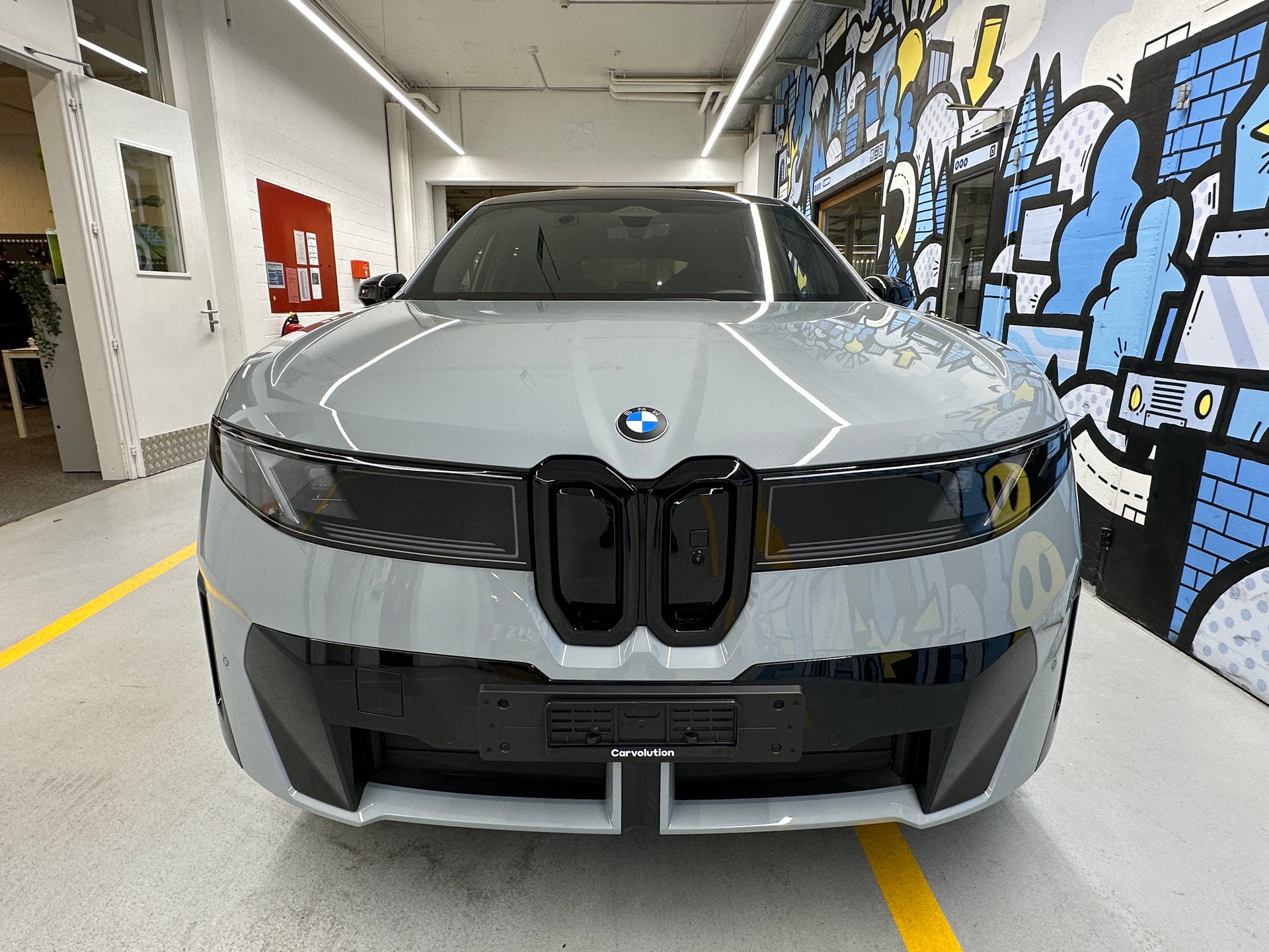 BMW iX3 40 M Sport Pro-image-1