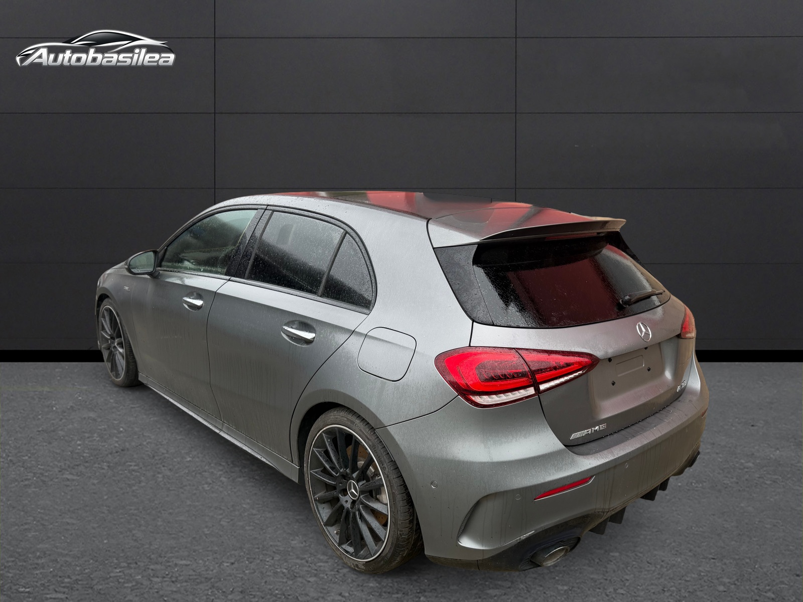 MERCEDES-BENZ A 35 AMG 4Matic Edition 1 Speedshift-image-2
