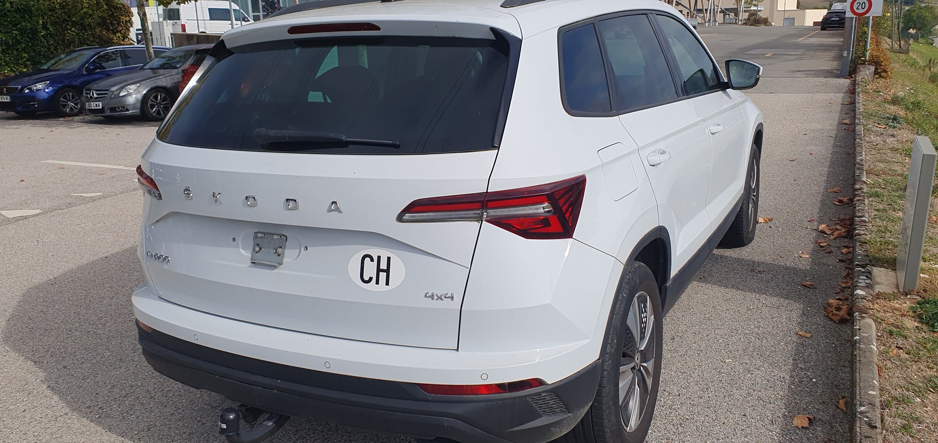 SKODA 2.0 TDI Tour 4x4 DSG-image-1
