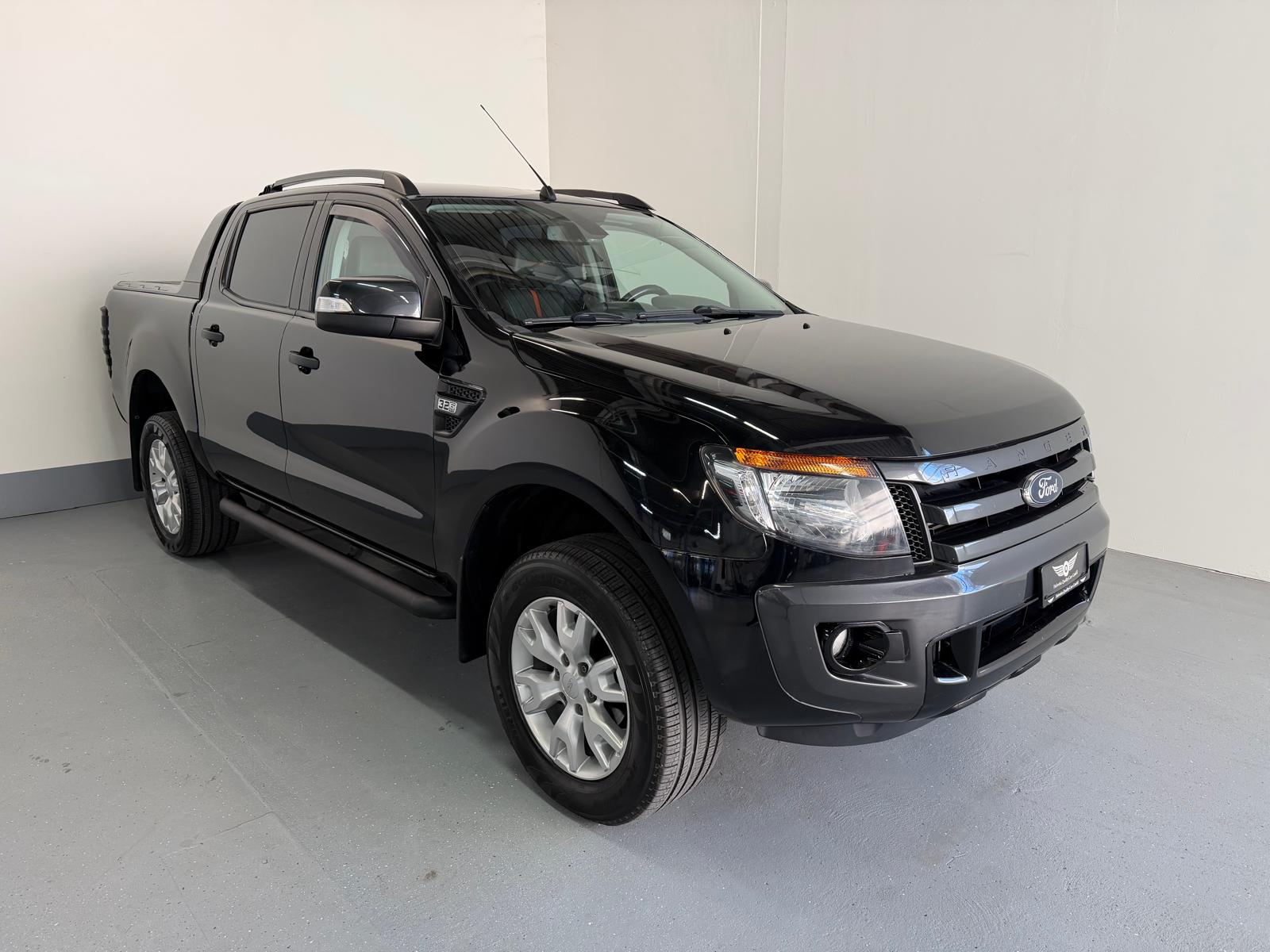 FORD Ranger Wildtrak 3.2 TDCi 4x4 A-image-1