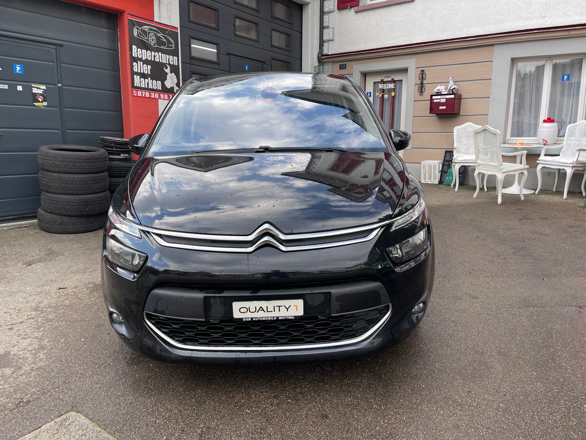 CITROEN C4 Picasso 1.6 e-HDi Attraction ETG6-image-4