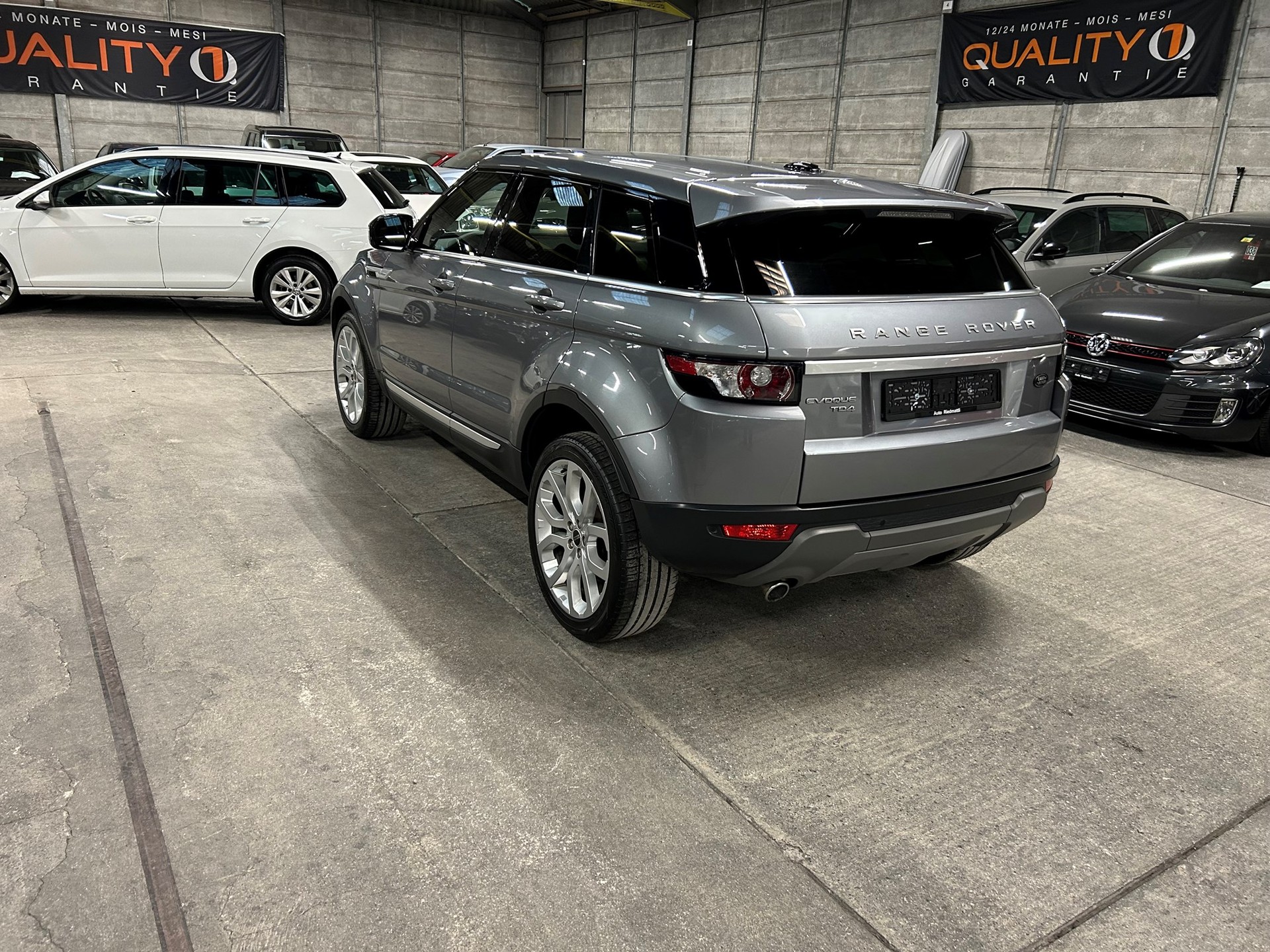 LAND ROVER Range Rover Evoque 2.2 TD4 Dynamic AT6-image-5