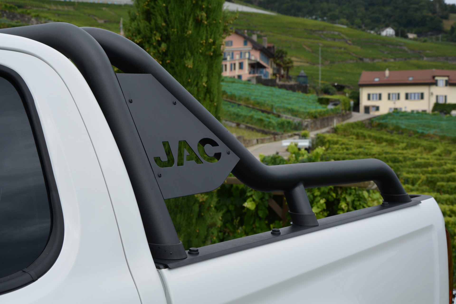 JAC T9EV 88kWh Advance 4x4-image-8