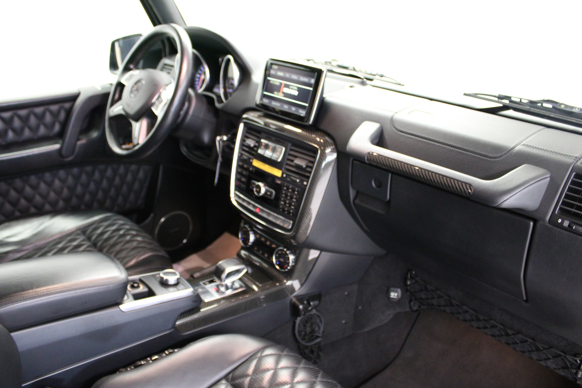 MERCEDES-BENZ G 63 AMG Automatic-image-6