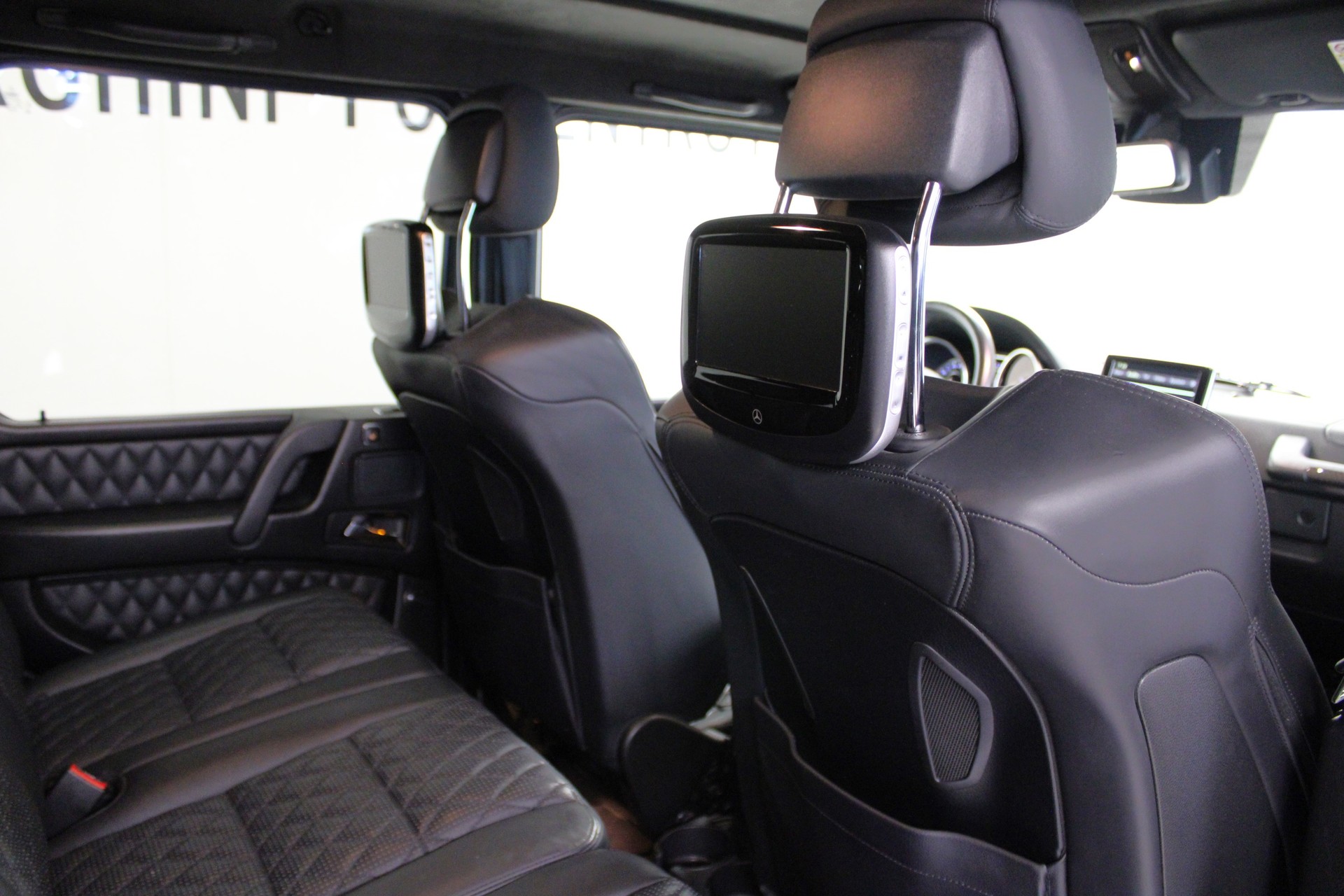 MERCEDES-BENZ G 63 AMG Automatic-image-7