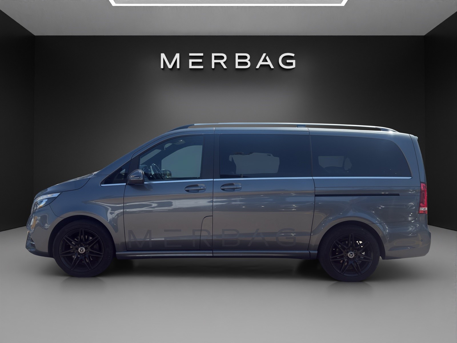 MERCEDES-BENZ V 300 d lang Avantgarde 4Matic 9G-Tronic-image-2