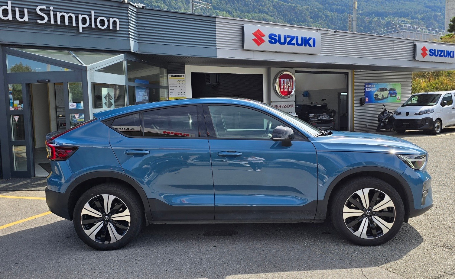 VOLVO C40 Recharge P6 Pure Electric Core-image-3