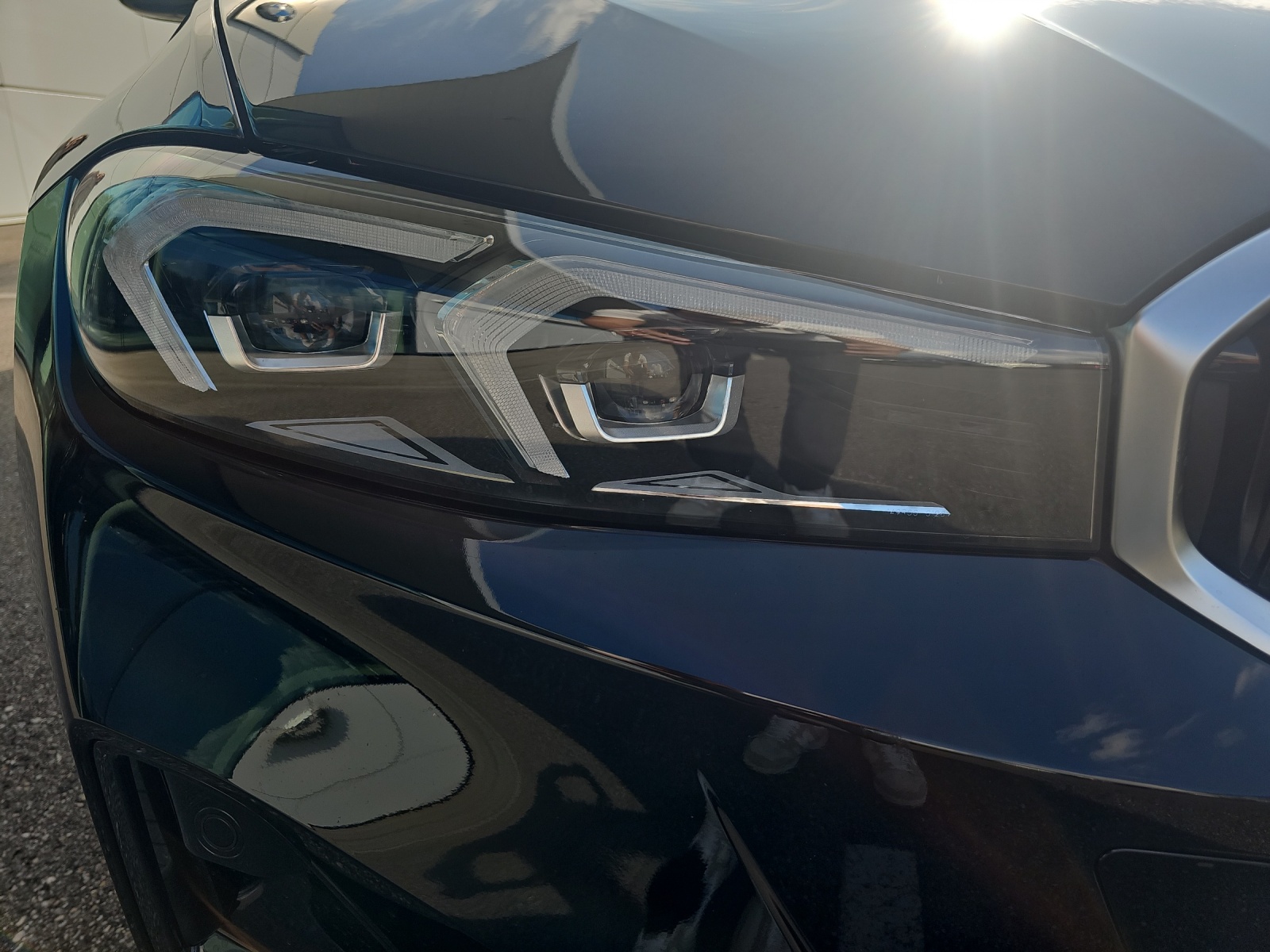 BMW 318i Touring-image-19