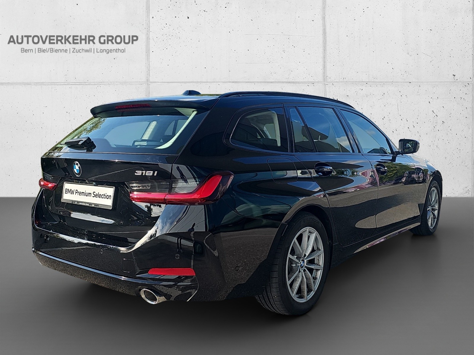 BMW 318i Touring-image-5