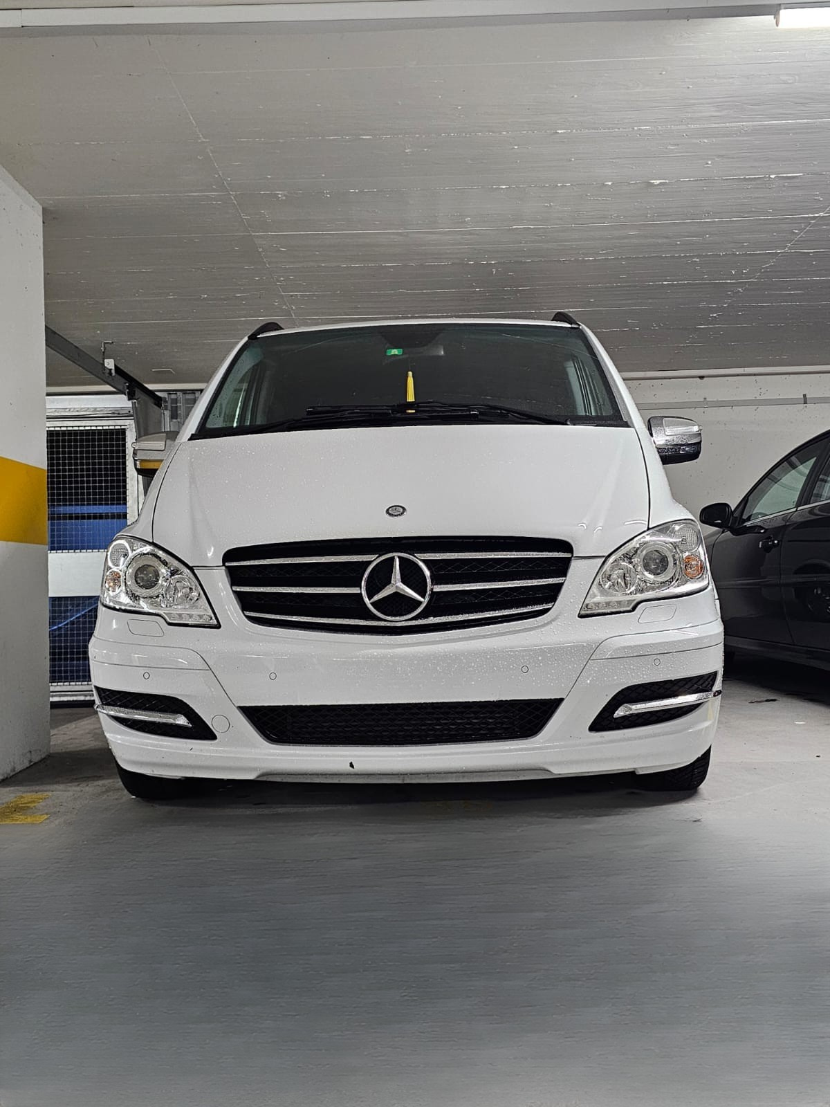 MERCEDES-BENZ Viano 3.0 CDI Blue Eff. Grand Ed. Avantgarde A-image-1