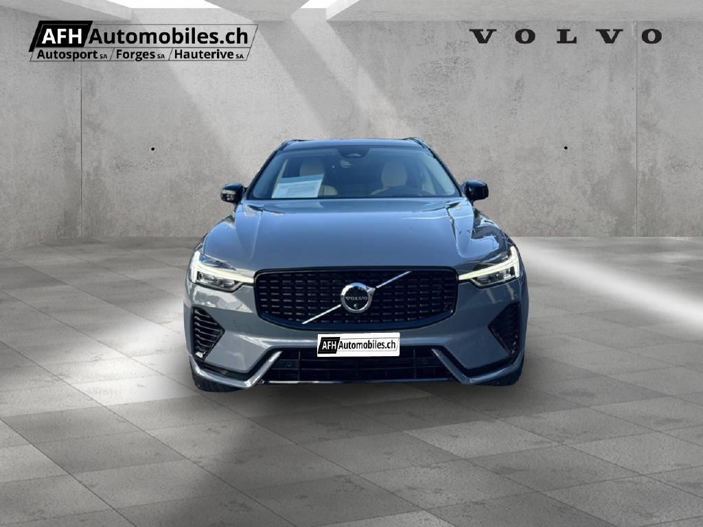 VOLVO XC60 2.0 T6 TE Ultimate Dark eAWD-image-2